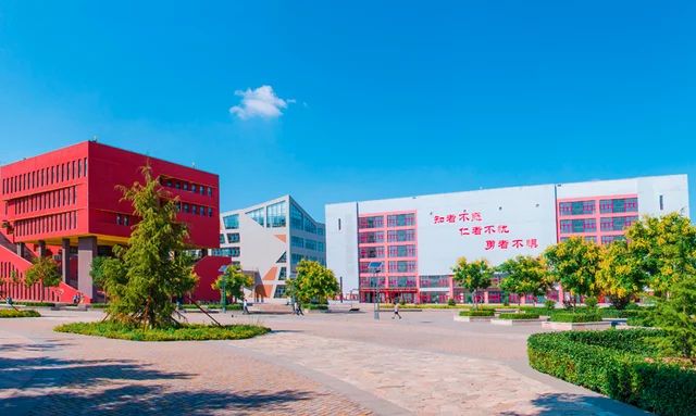 晋中信息学院