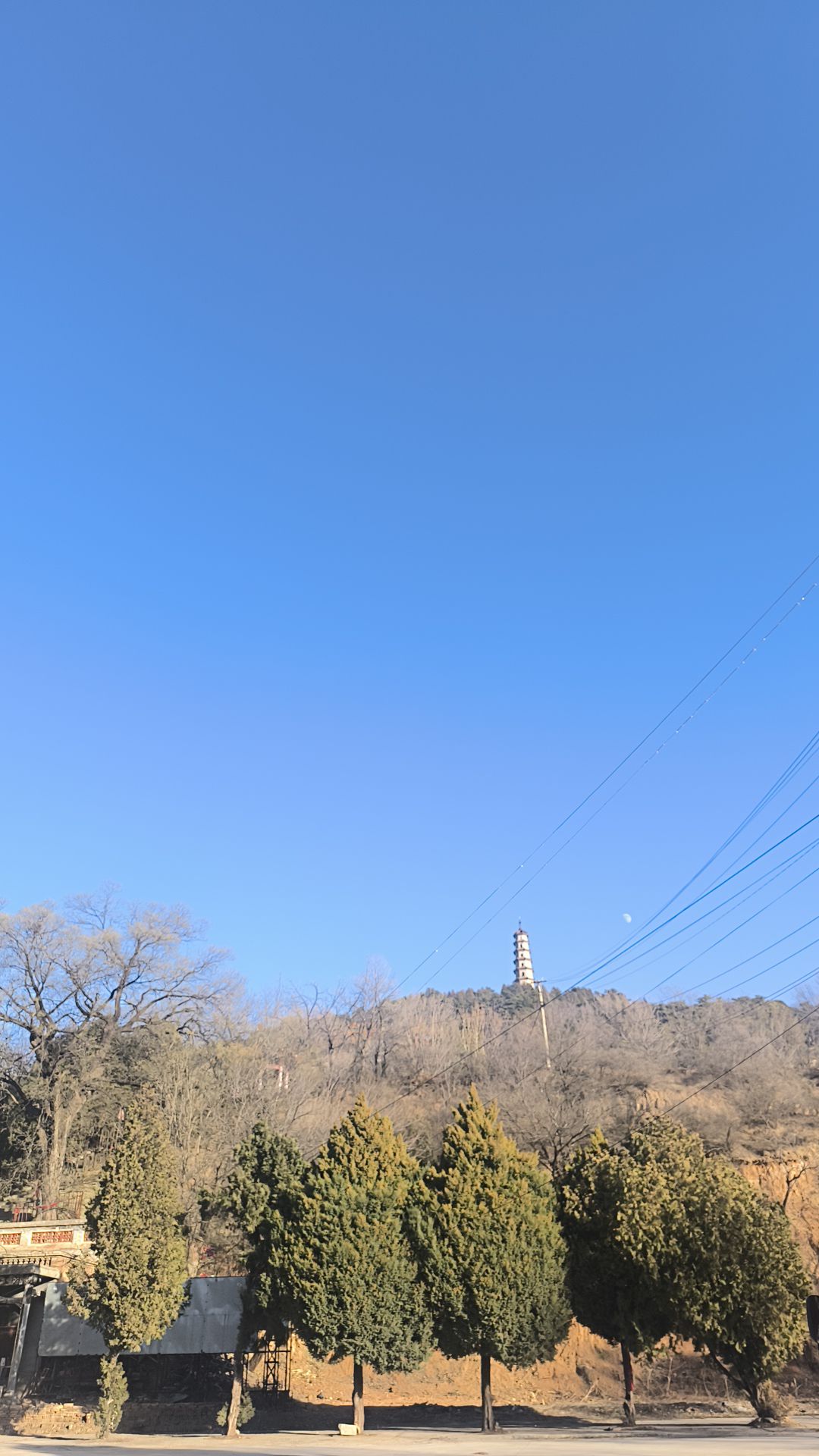 塔岭胜境实景照片