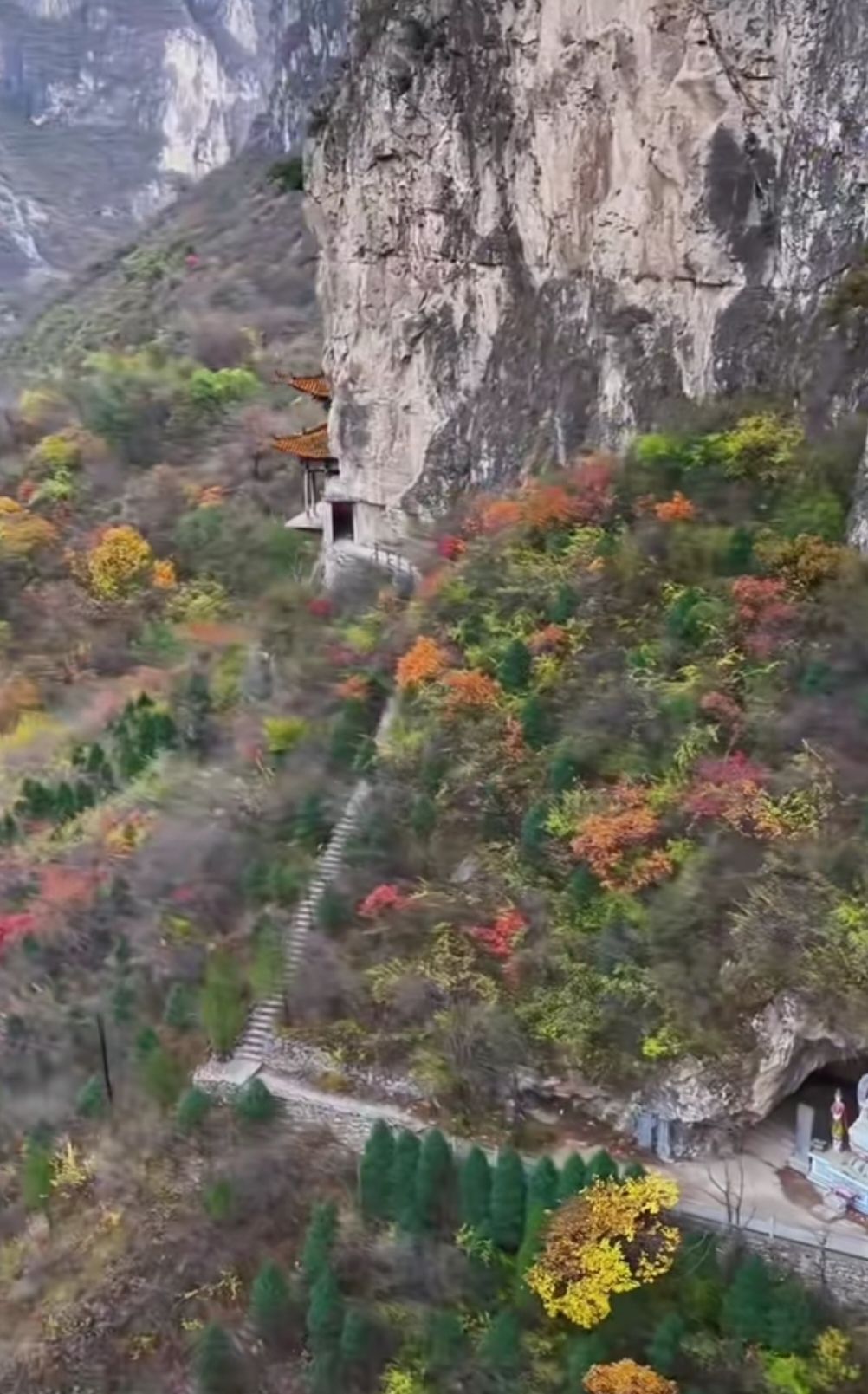 女娲洞旅行图片 1