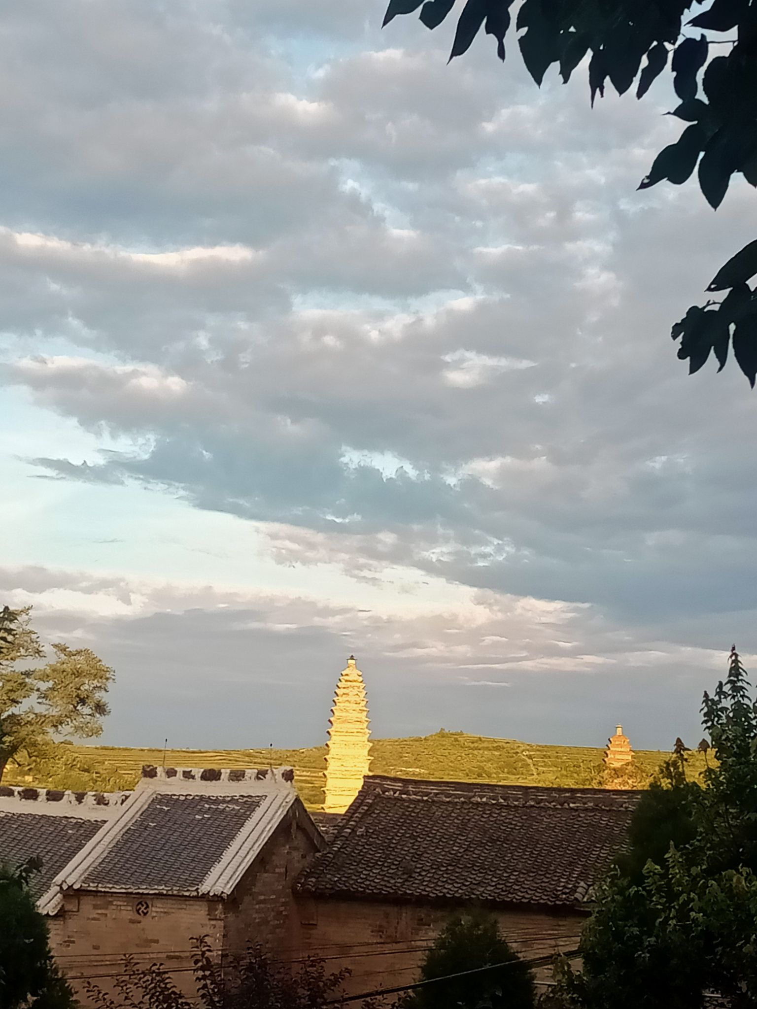 三圣瑞现塔旅行图片 1