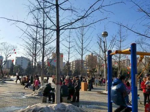 凤西广场旅行图片 1