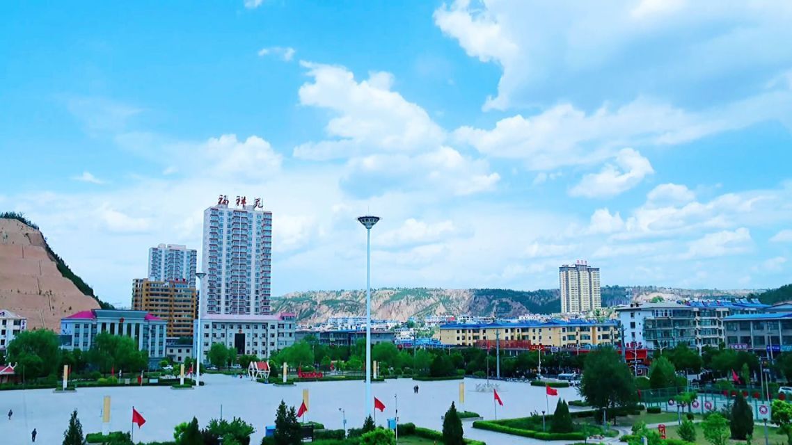 沁园春广场旅行图片 1