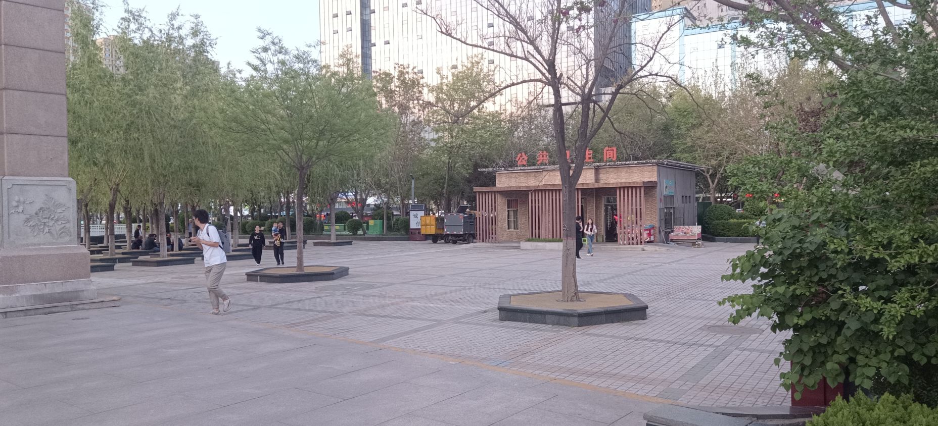 南风广场旅行图片 3
