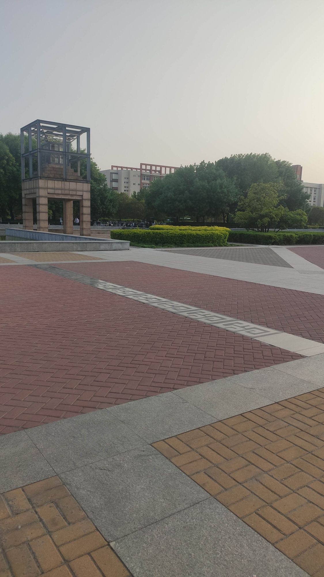 启明广场旅行图片 3
