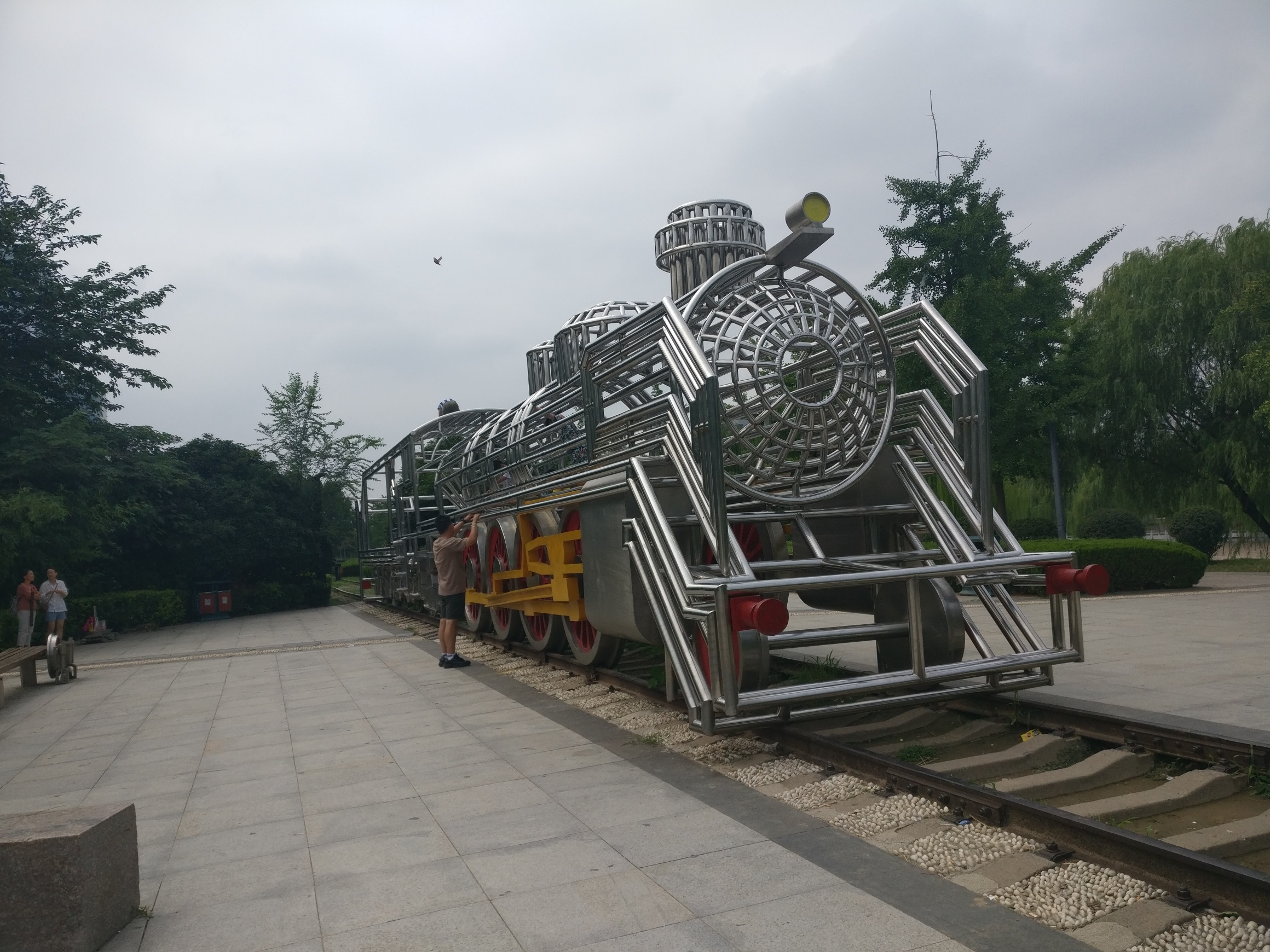 东风渠滨河公园(东风路)旅行图片 2