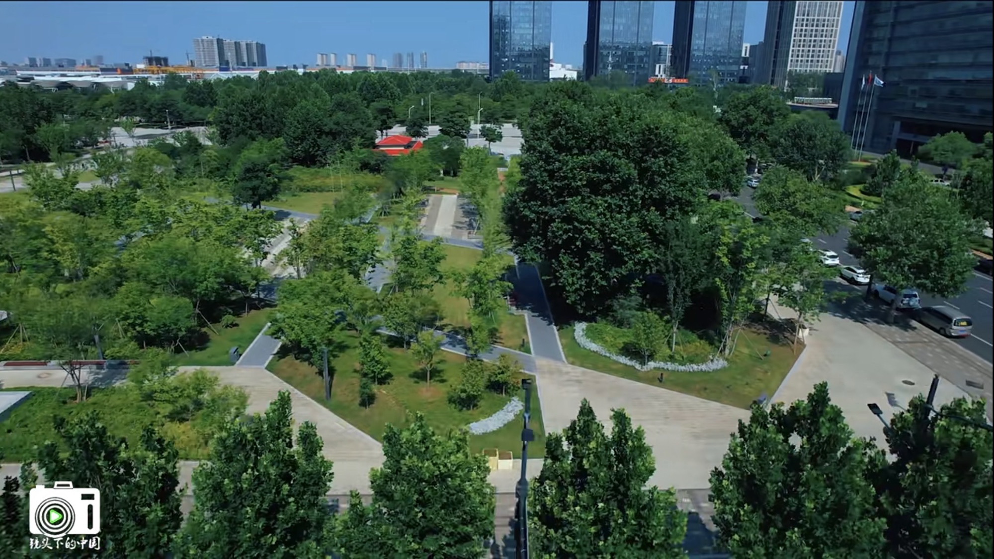 经开中心广场(广场北路)旅行图片 1