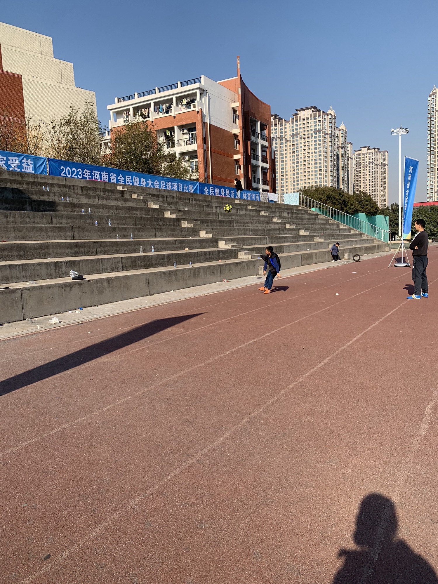 郑州大学北体育场