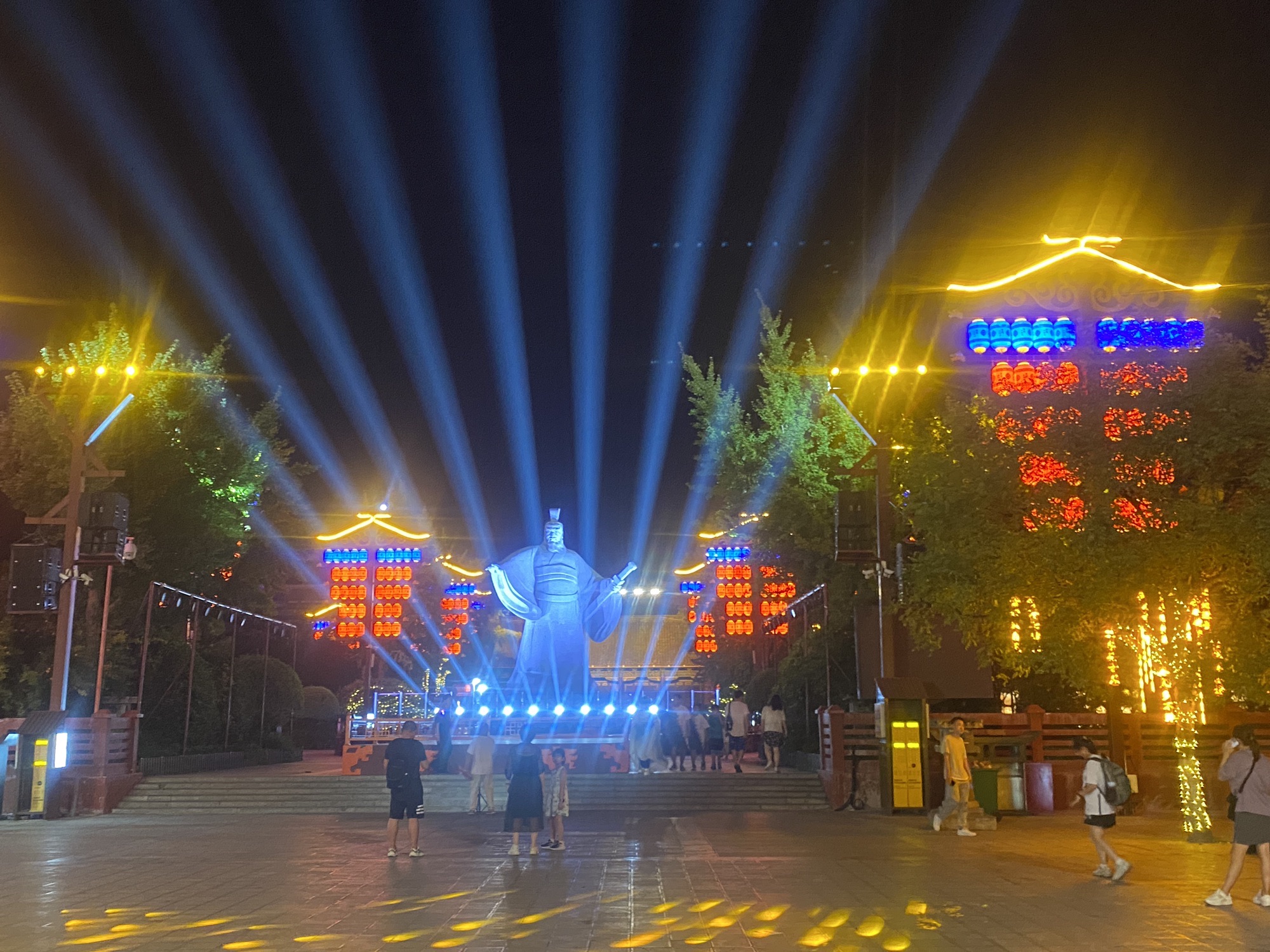曹丞相府-魏武帝广场旅行图片 1