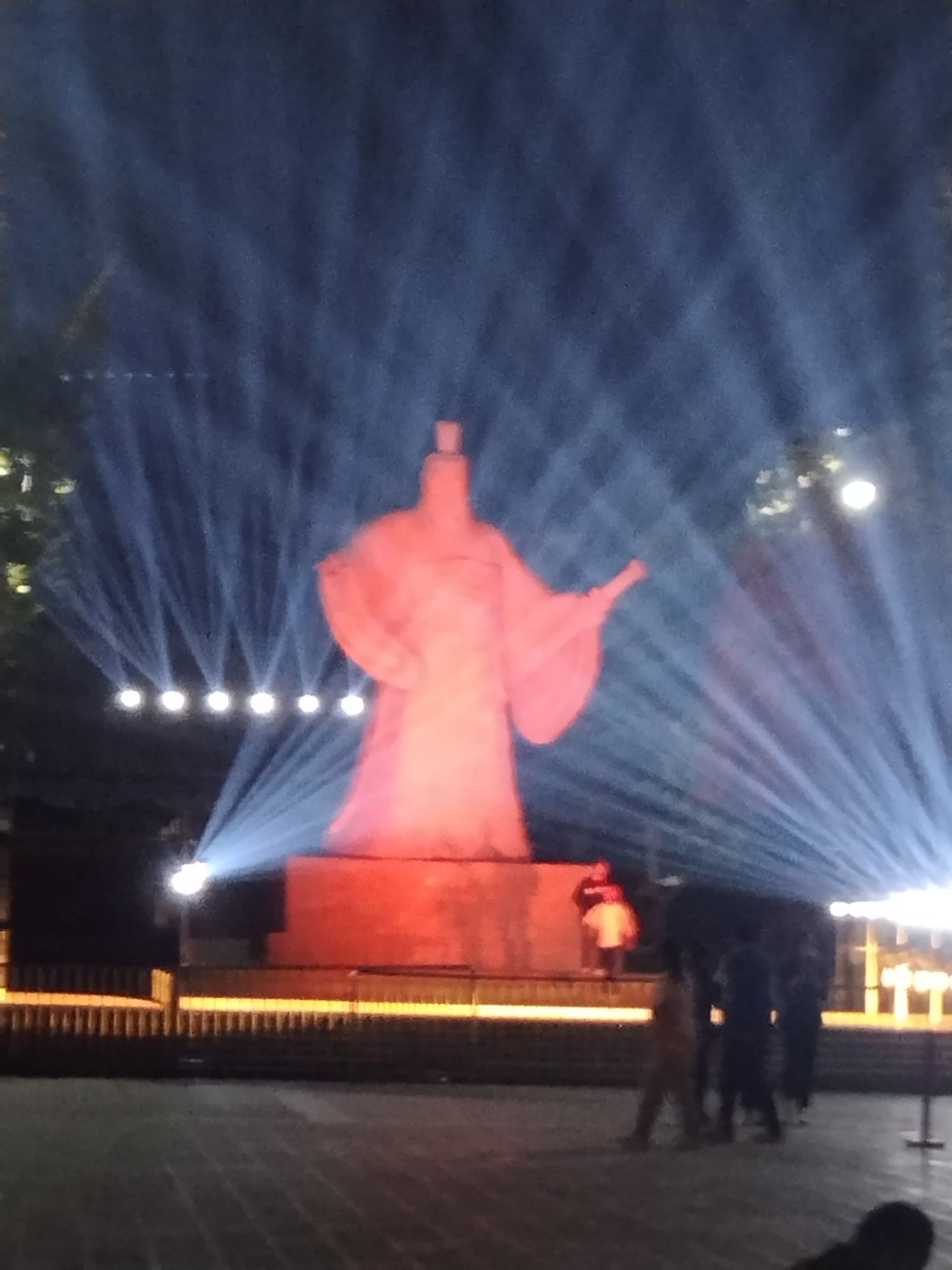 曹丞相府-魏武帝广场旅行图片 1