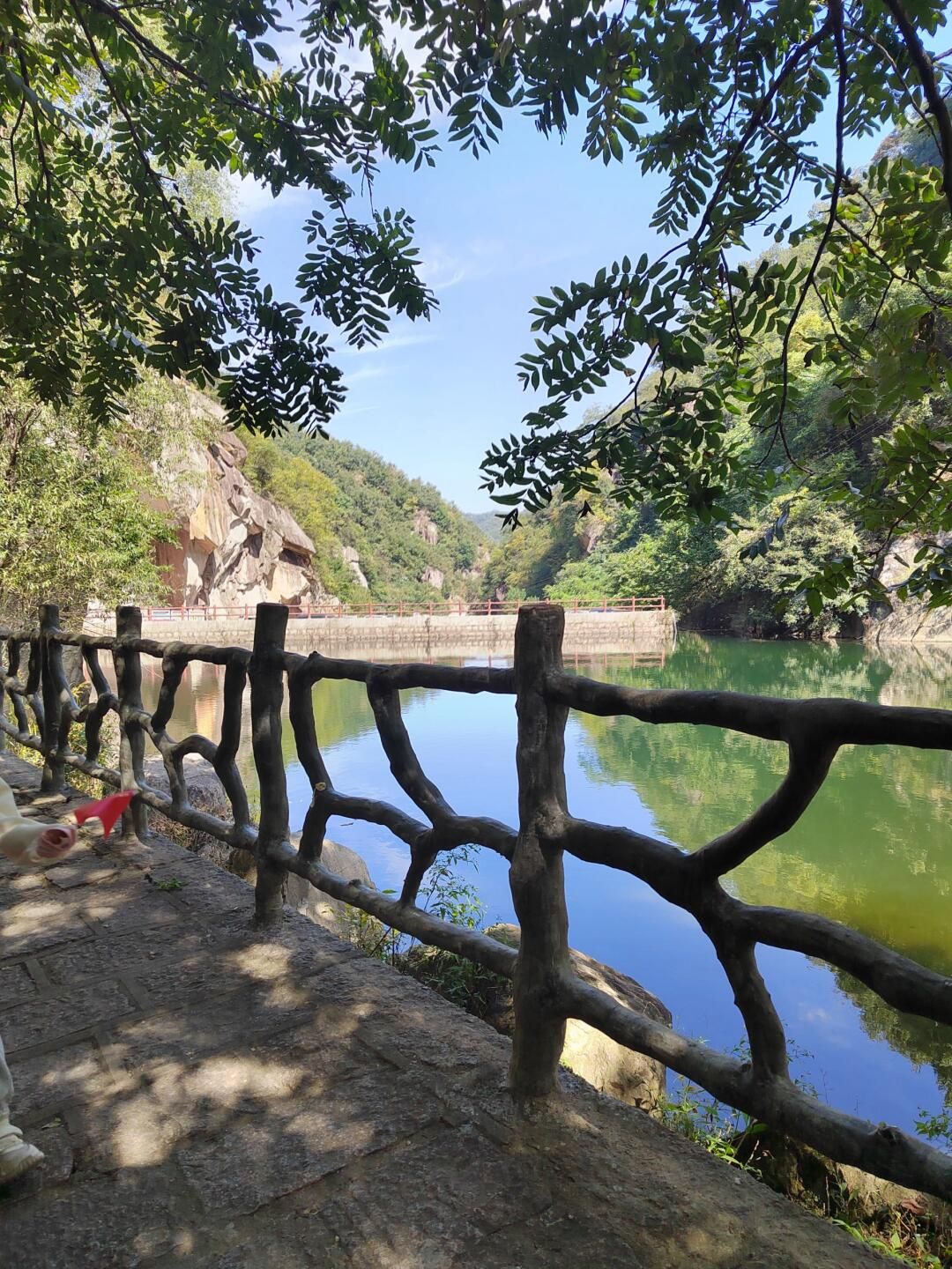 六羊山通天河旅行图片 1