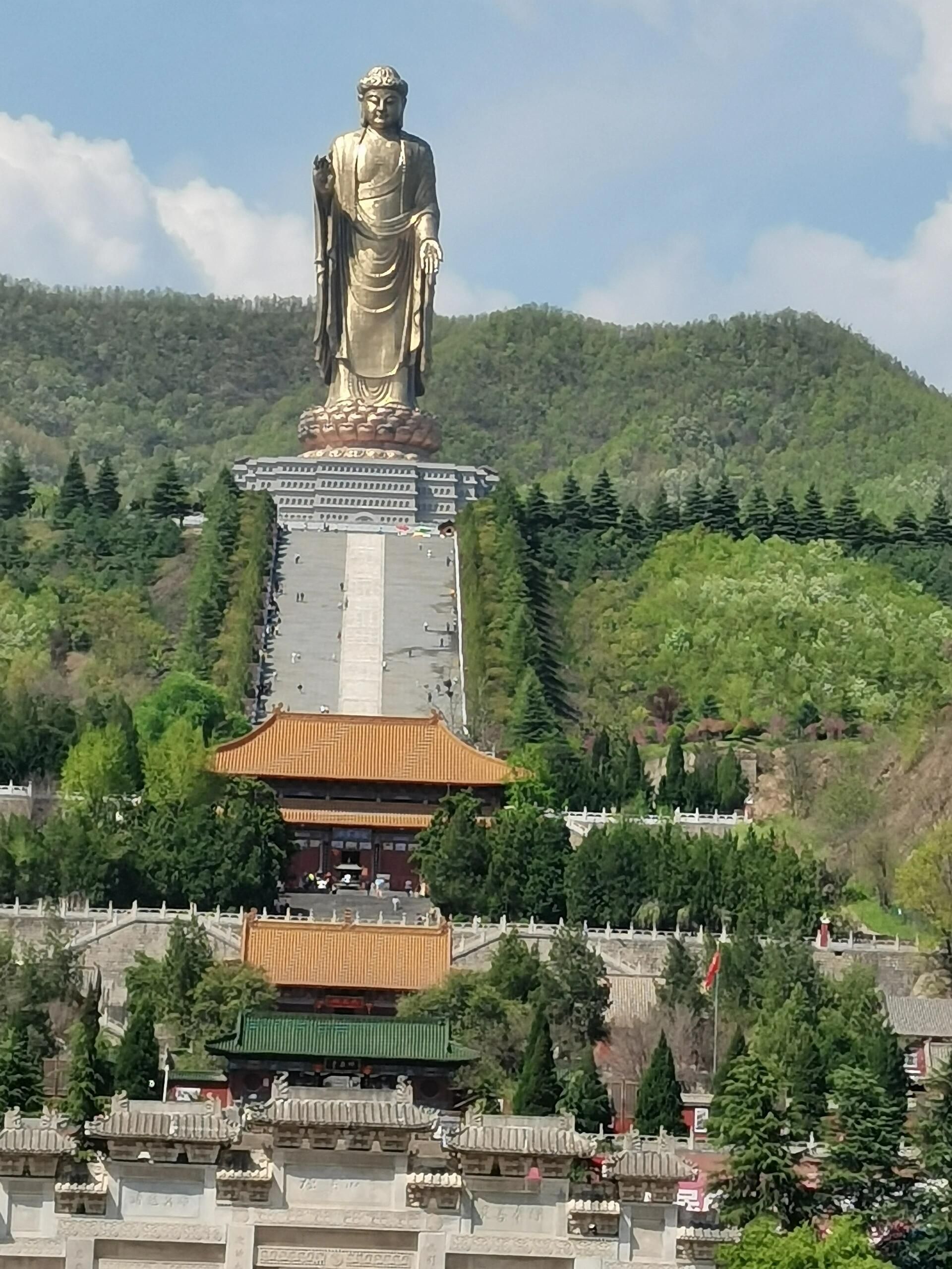 中原大佛文化圣地