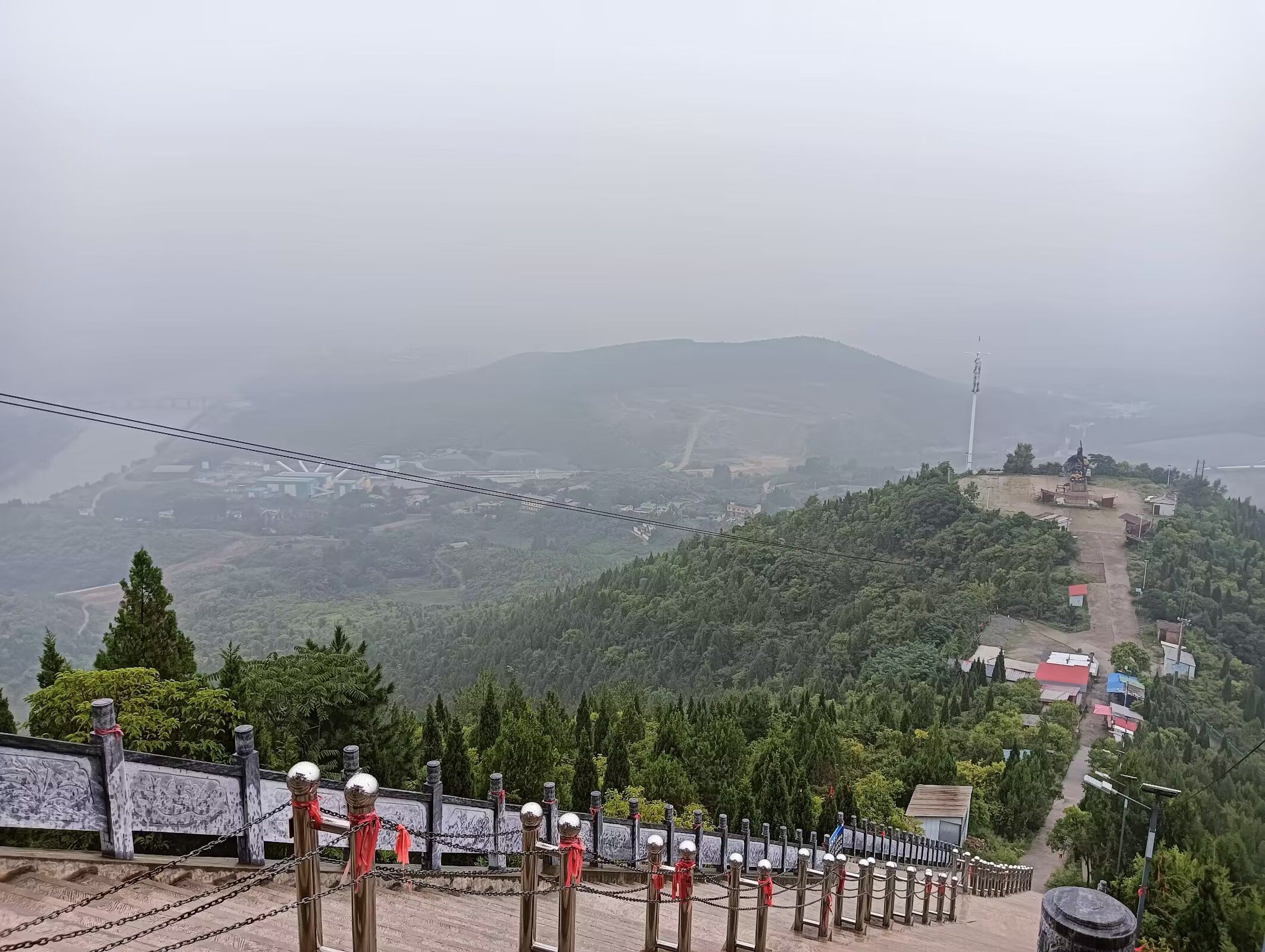 驻马山旅行图片 3