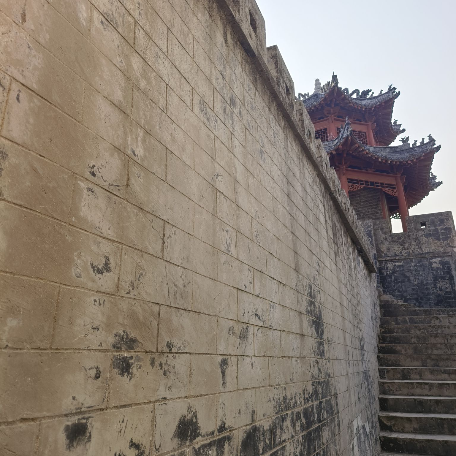 汉议事台旅行图片 3