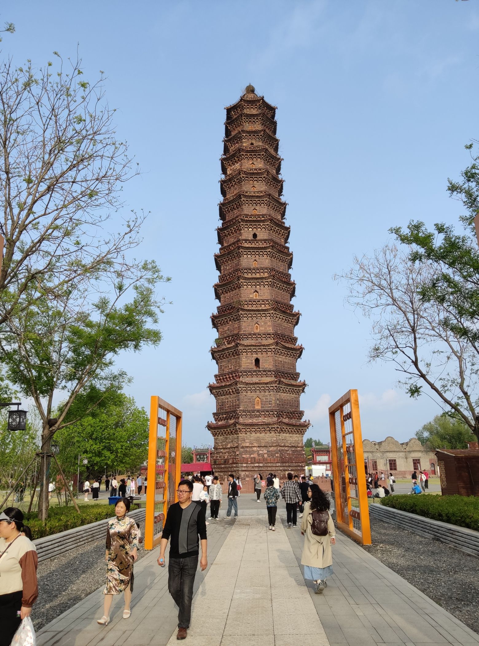 铁塔景区旅行图片 3