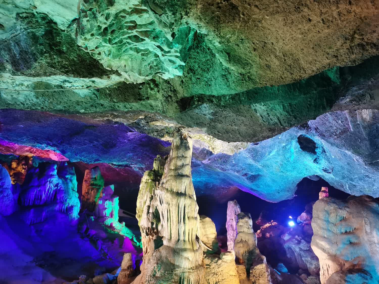 洛阳鸡冠洞风景名胜区旅行图片 1
