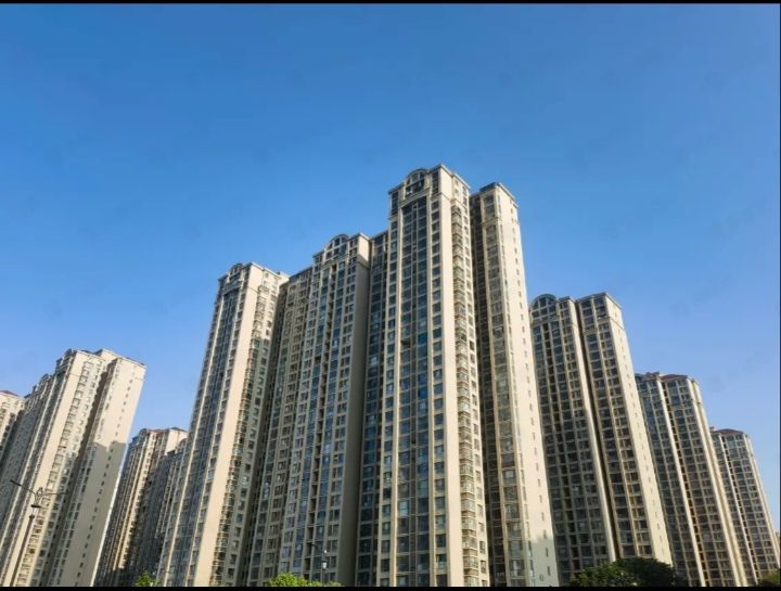 绿都·塞纳春天