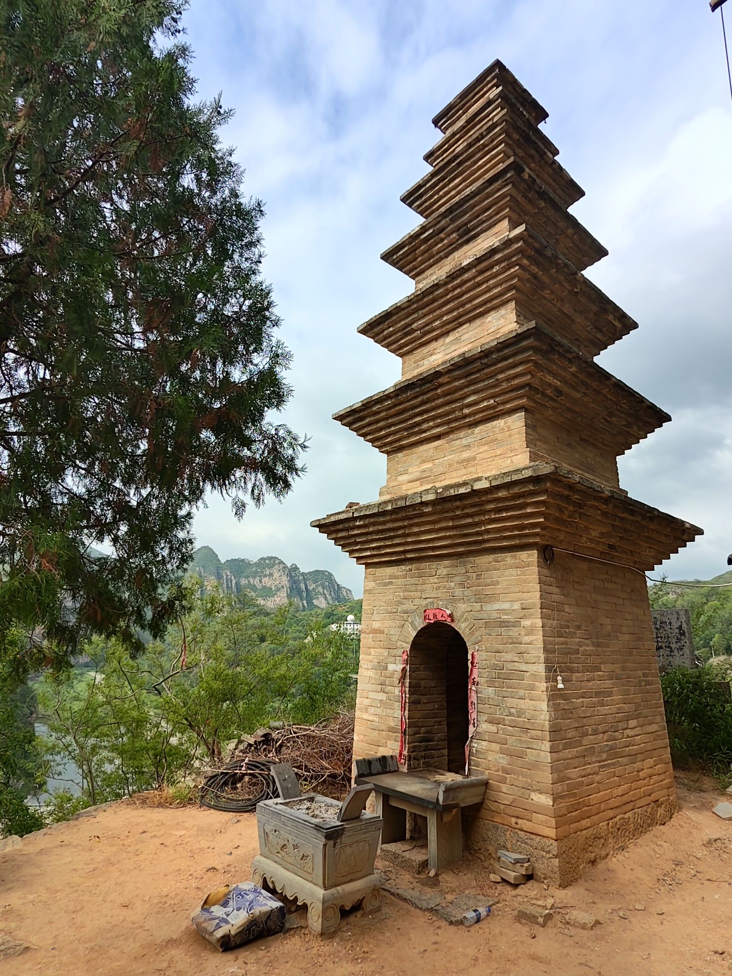 双塔寺风景区