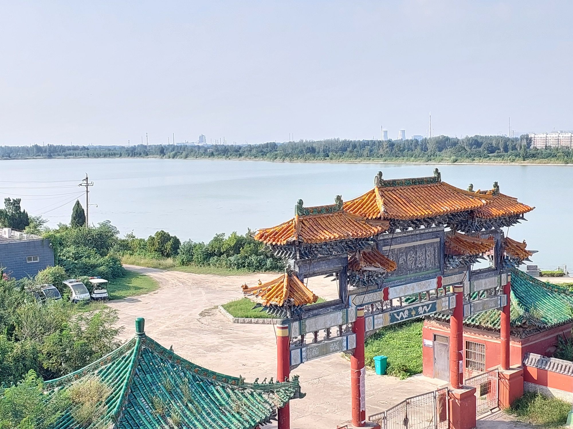 龙碑旅行图片 1