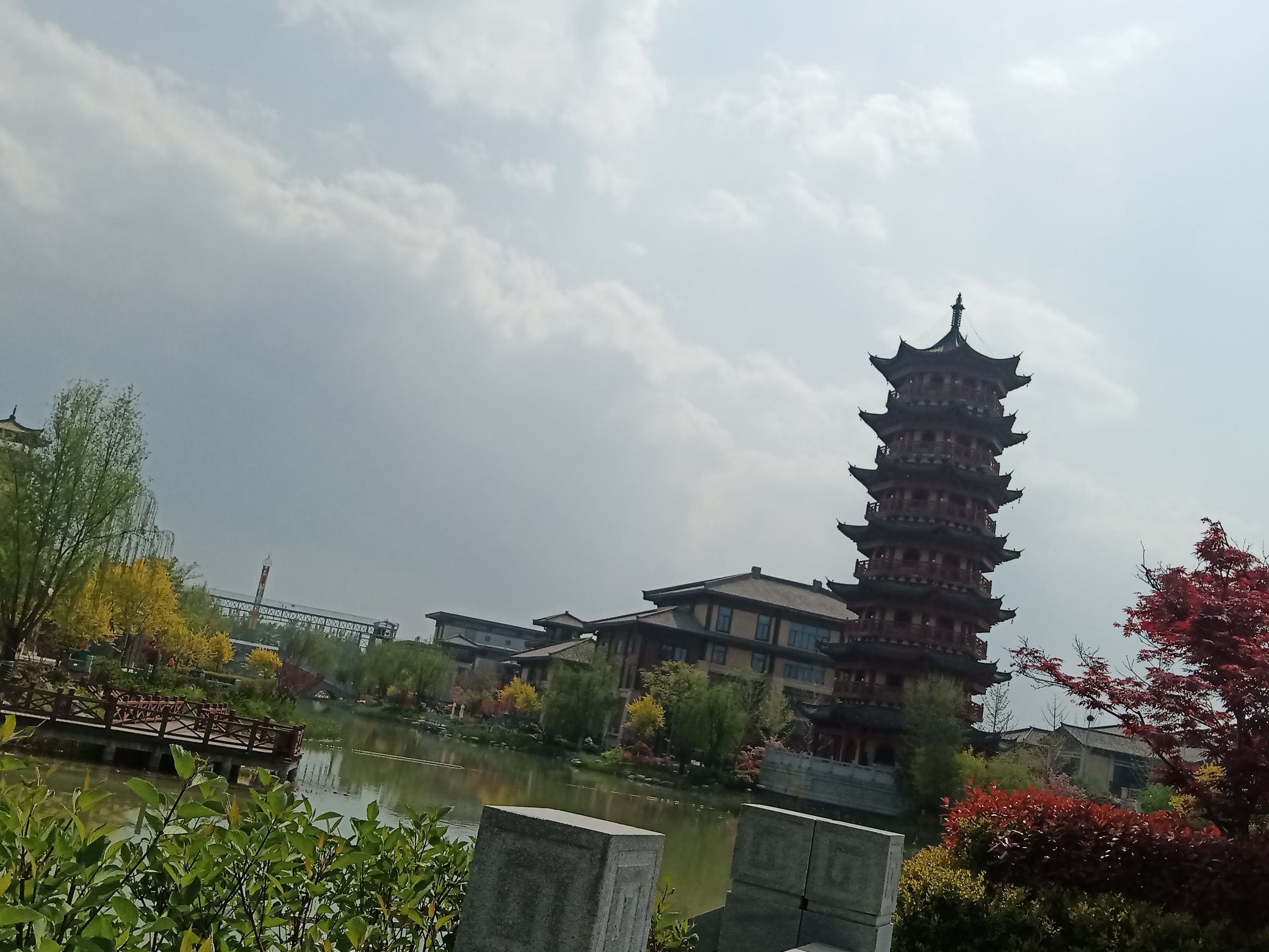 龙碑旅行图片 3