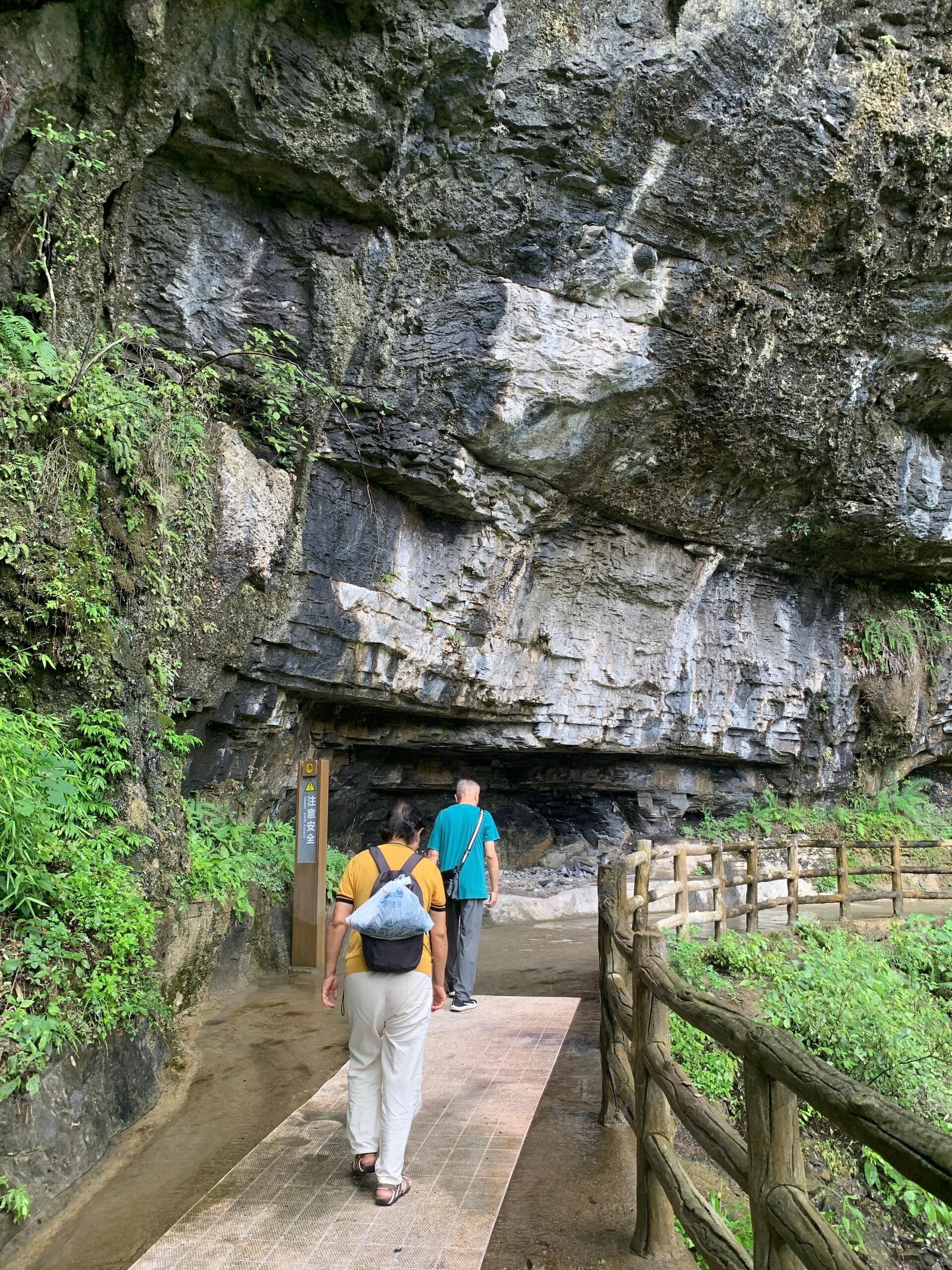 九龙洞景区旅行图片 3