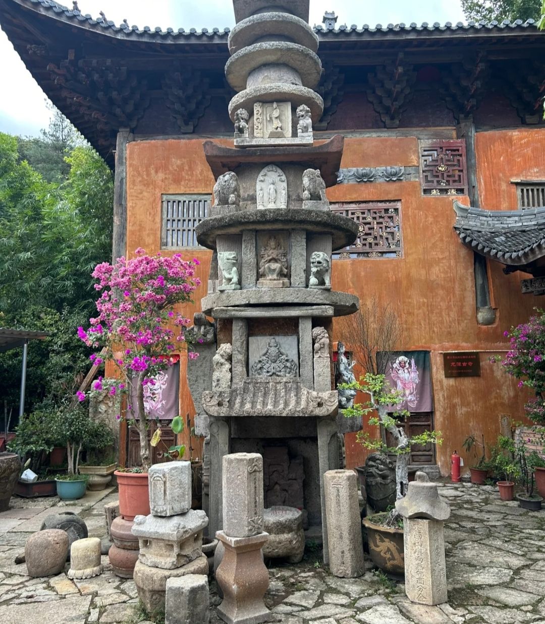 龙潭禅寺实景照片