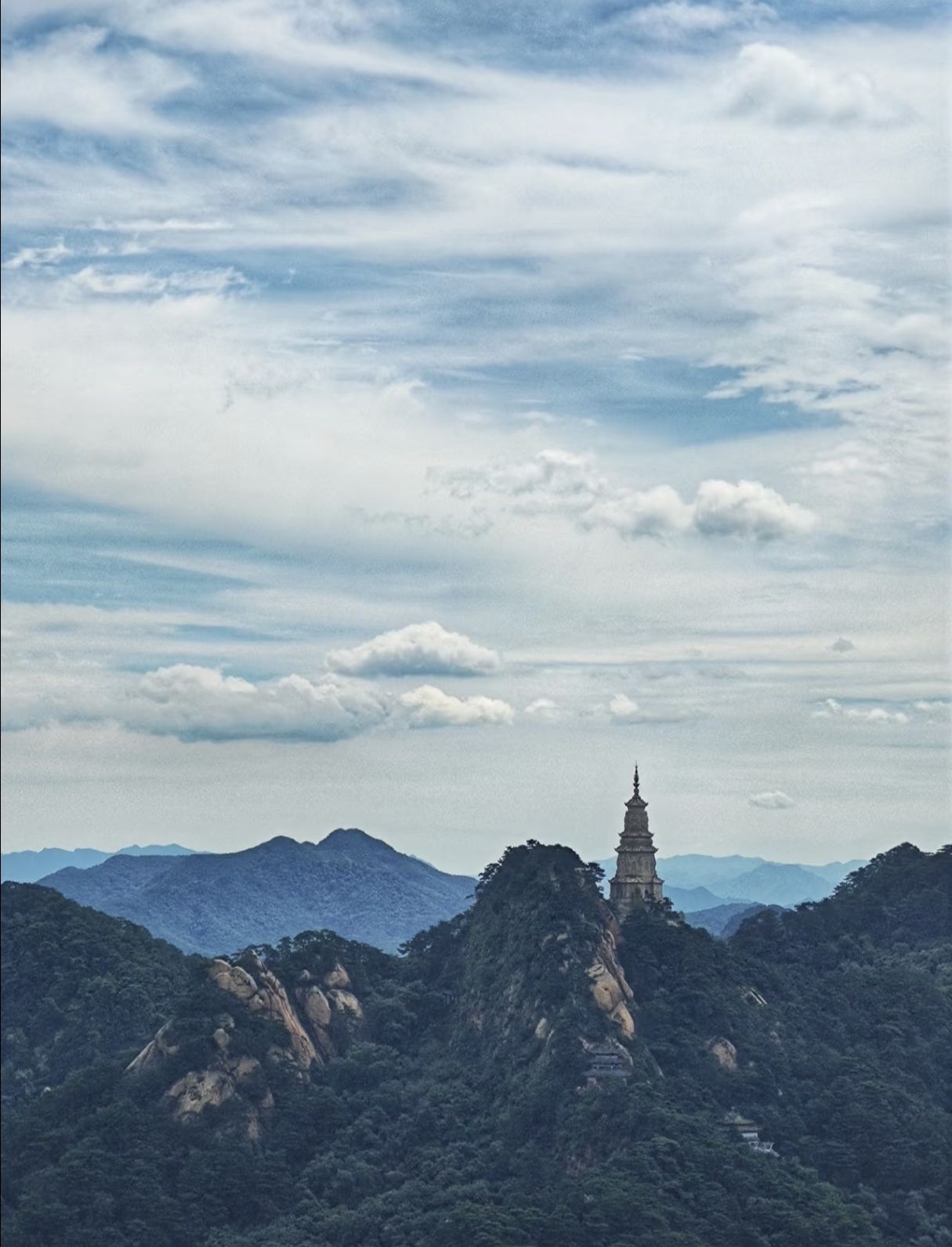 千山-古道关