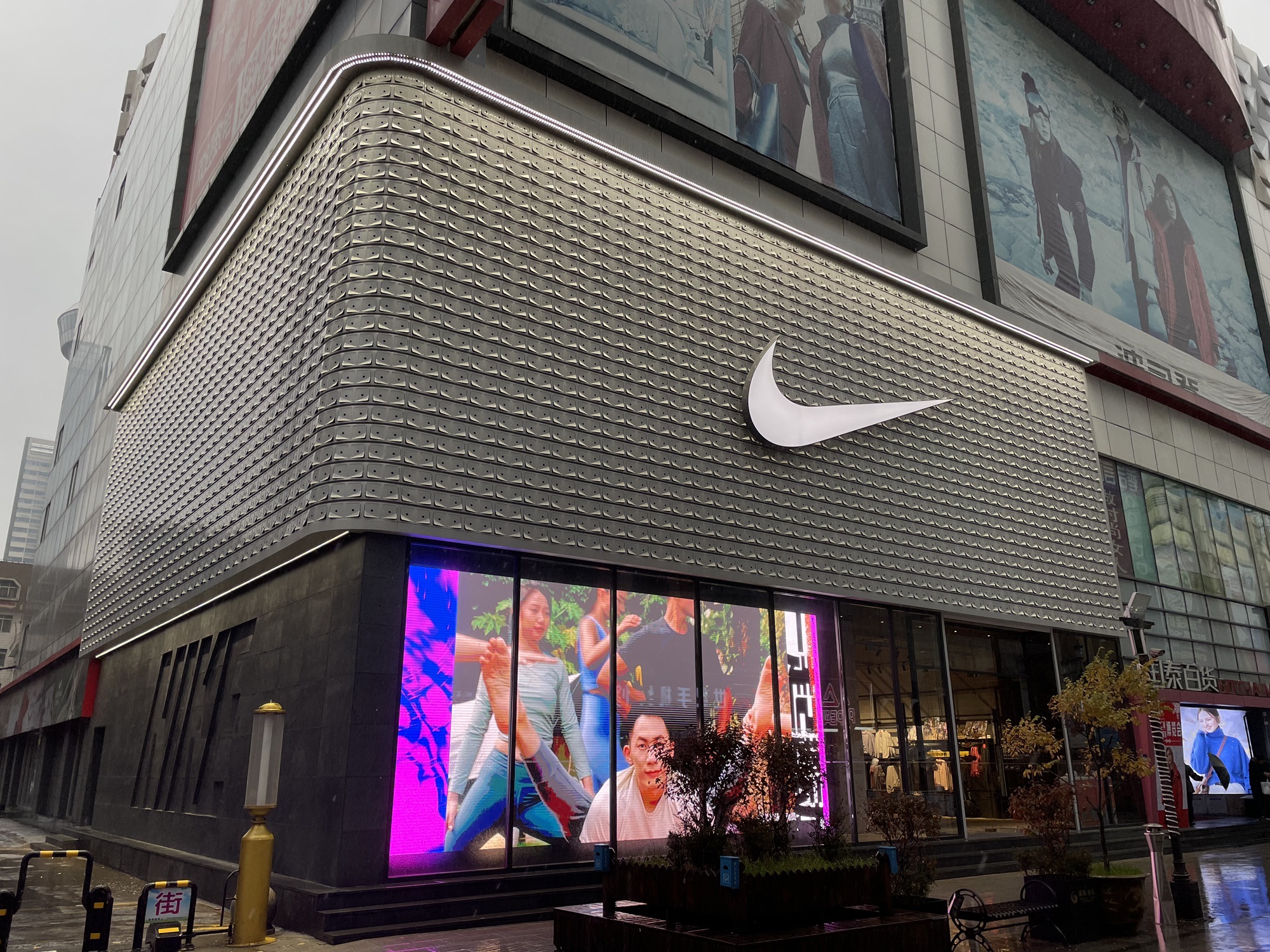 耐克nike(国泰百货店)