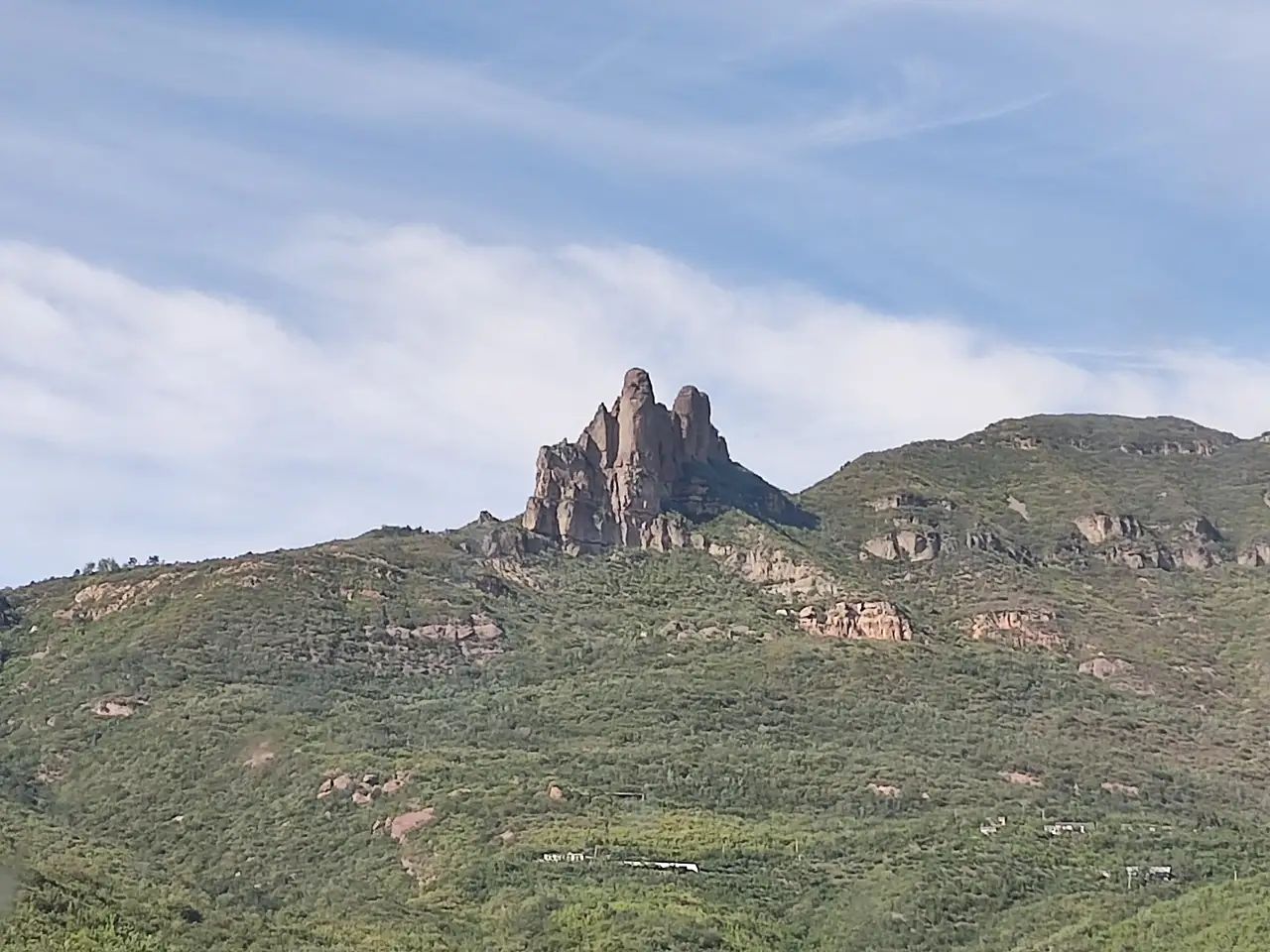 鸡冠山旅行图片 3
