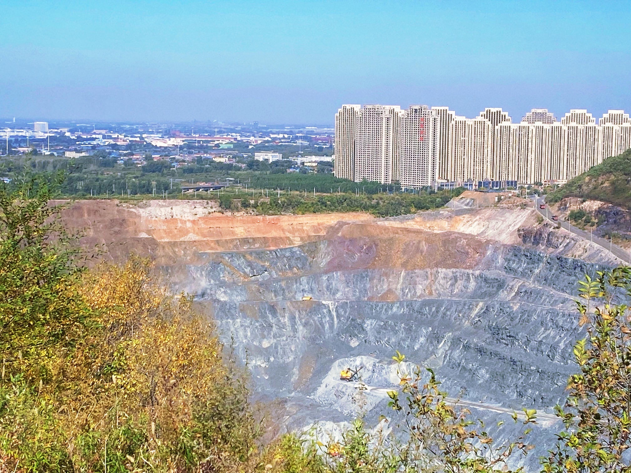 东鞍山铁矿观景台旅行图片 2