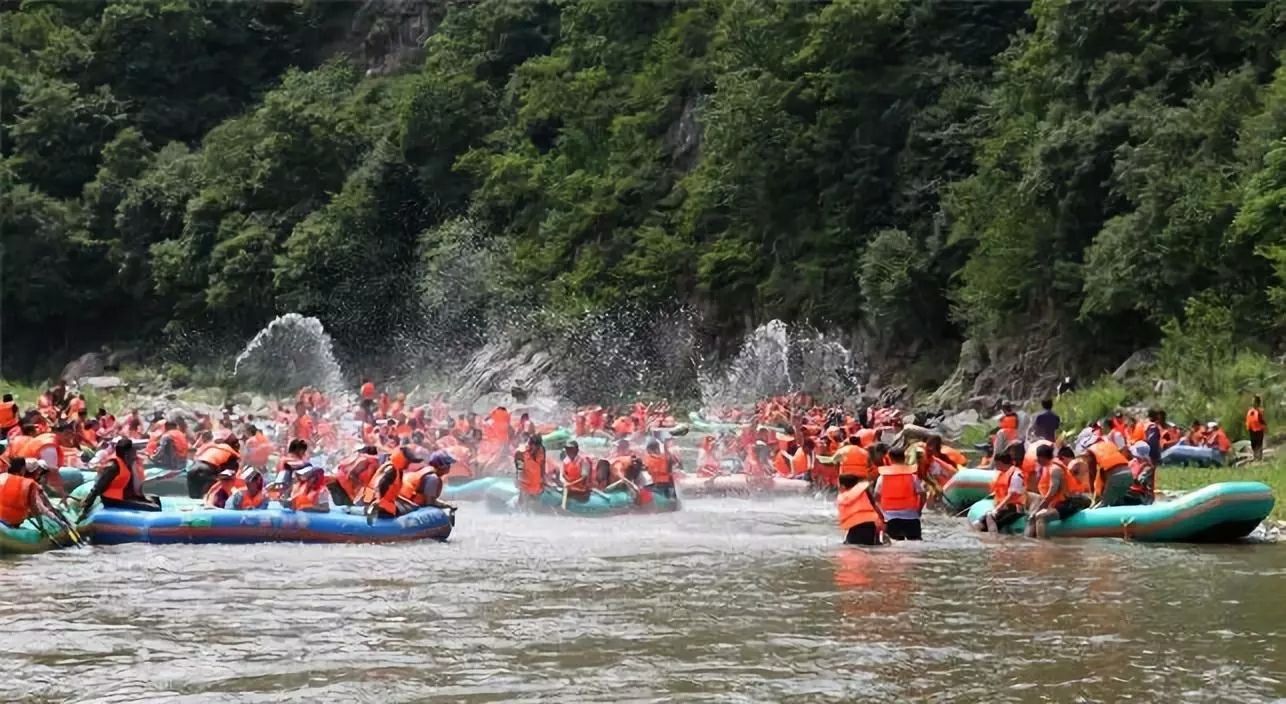 红河峡谷漂流(暂停开放)旅行图片 1