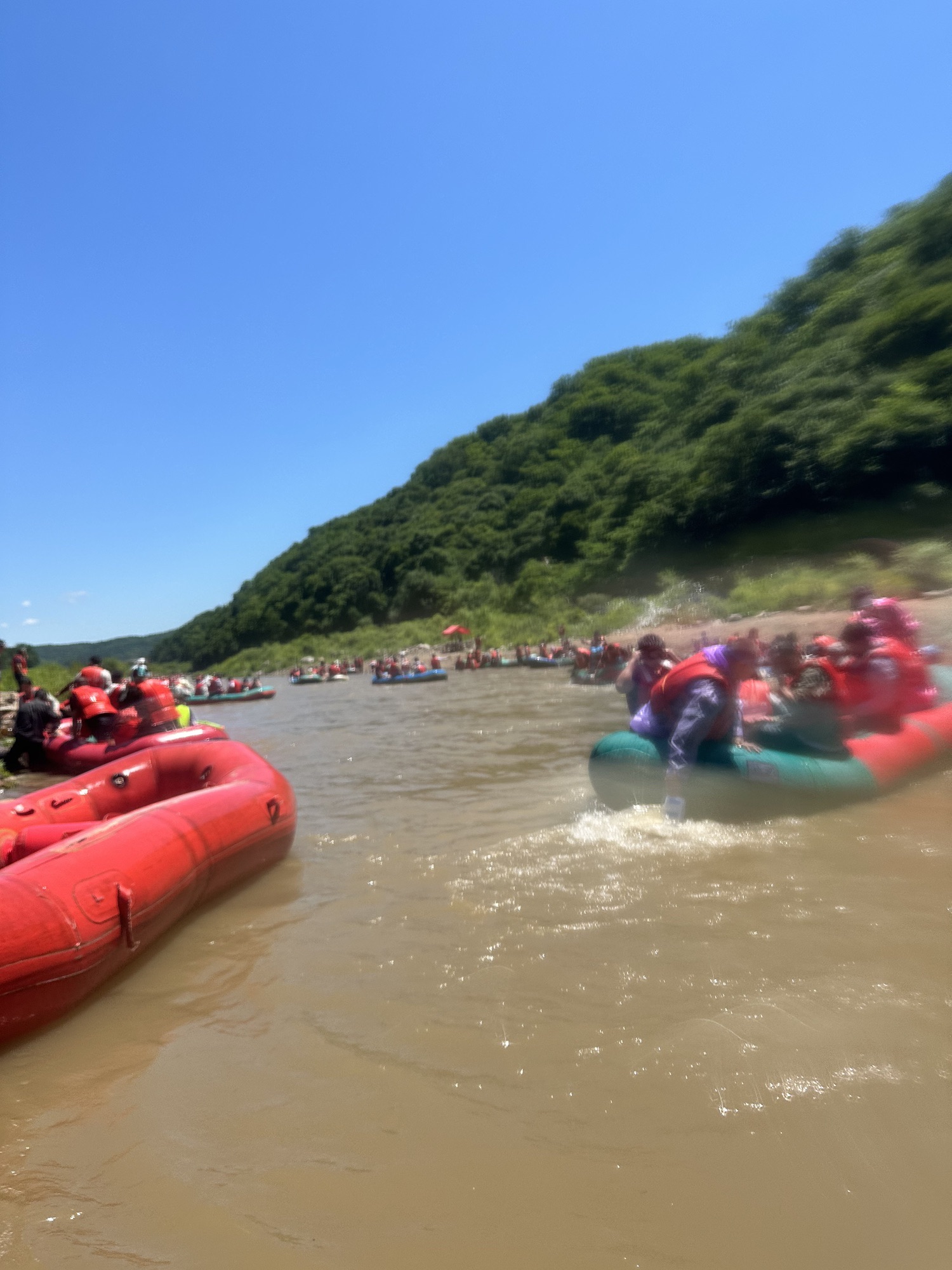 红河峡谷漂流(暂停开放)旅行图片 1