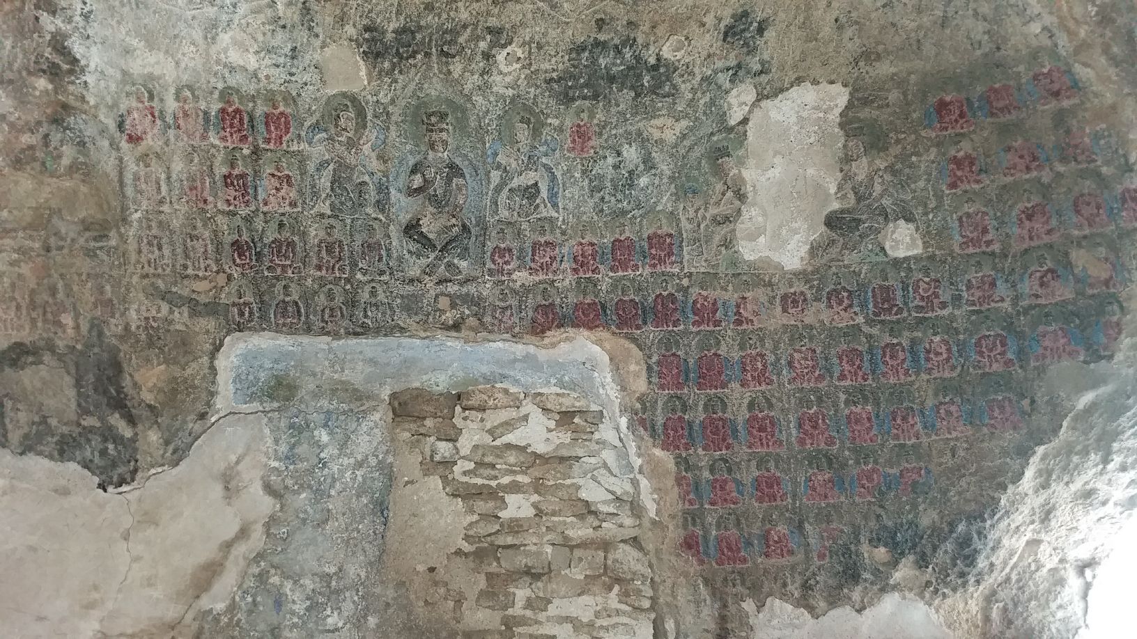 万佛堂石窟旅行图片 3