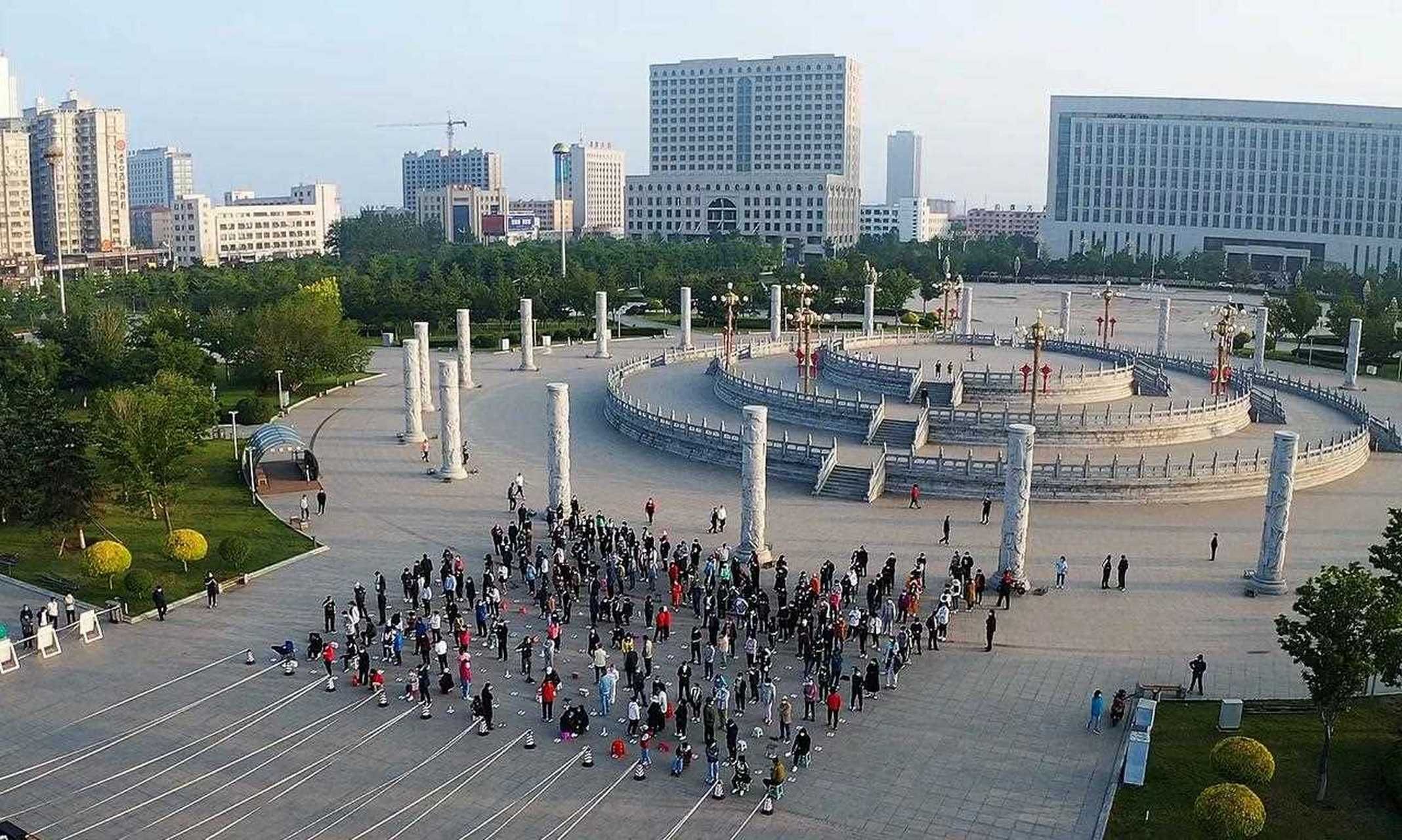 鲅鱼圈世纪广场旅行图片 1