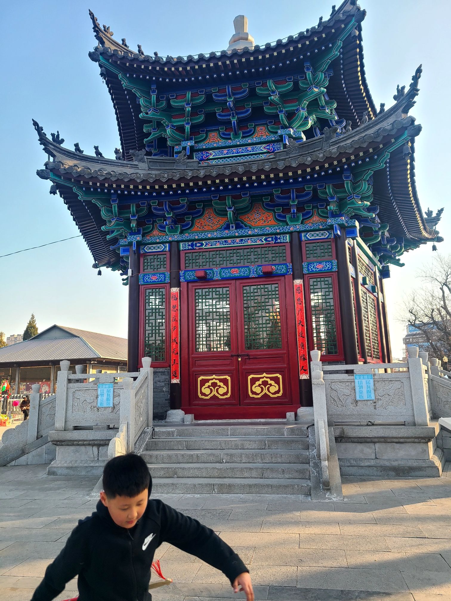 白塔公园旅行图片 1