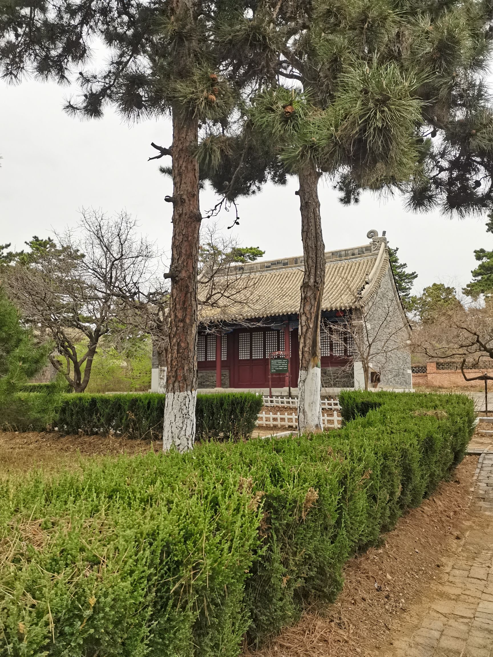 喀喇沁右翼蒙古王陵(暂停开放)旅行图片 3