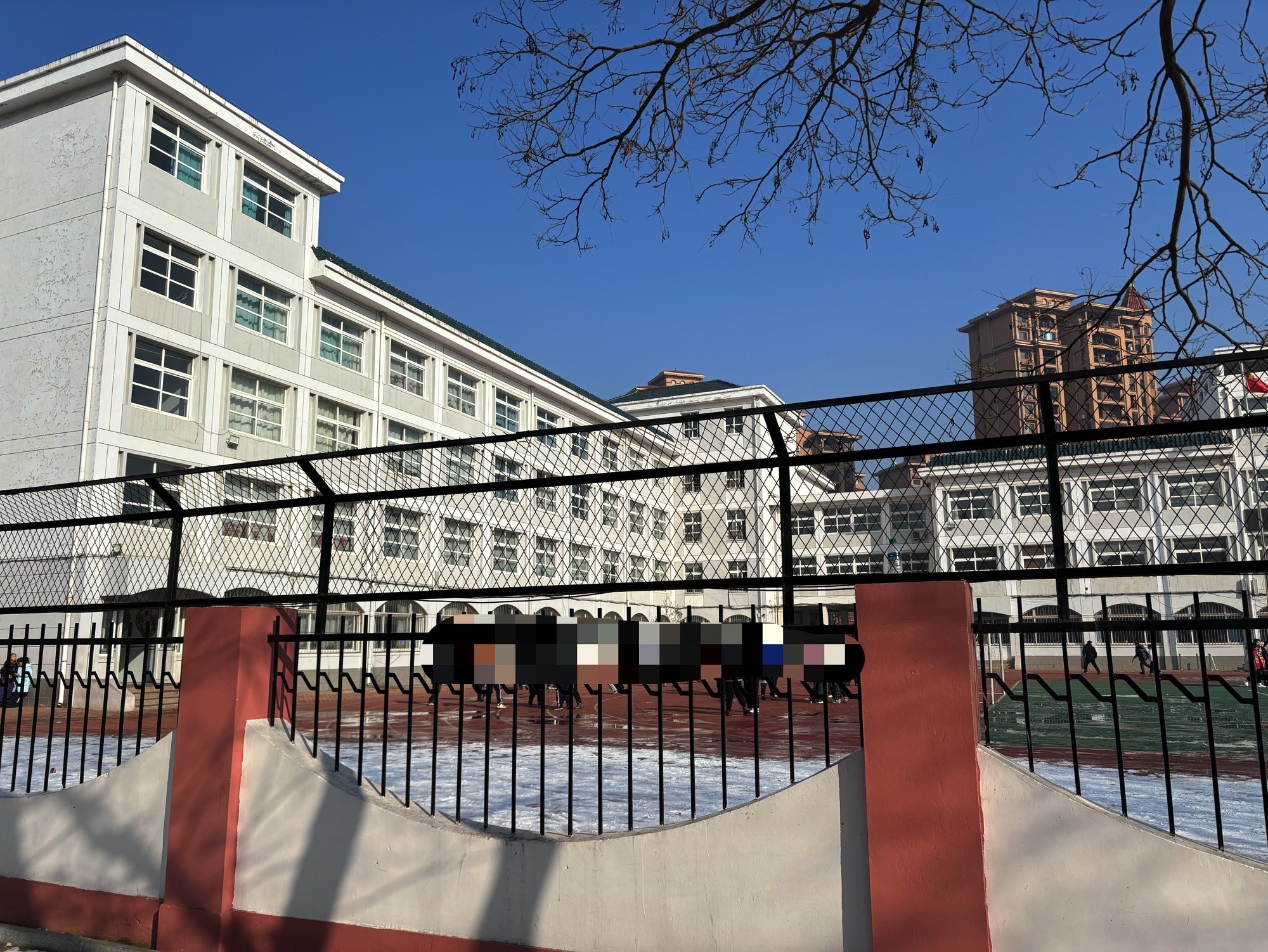 葫芦岛市第三实验小学