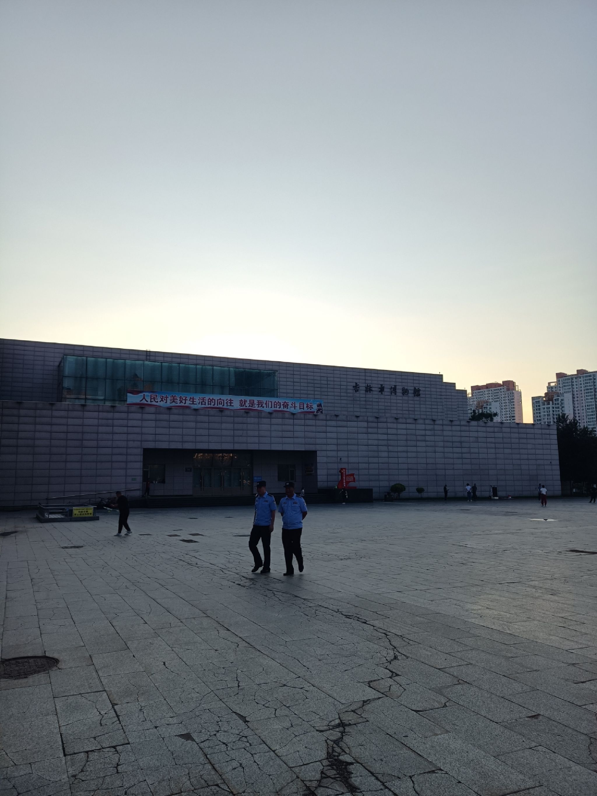 世纪广场旅行图片 1