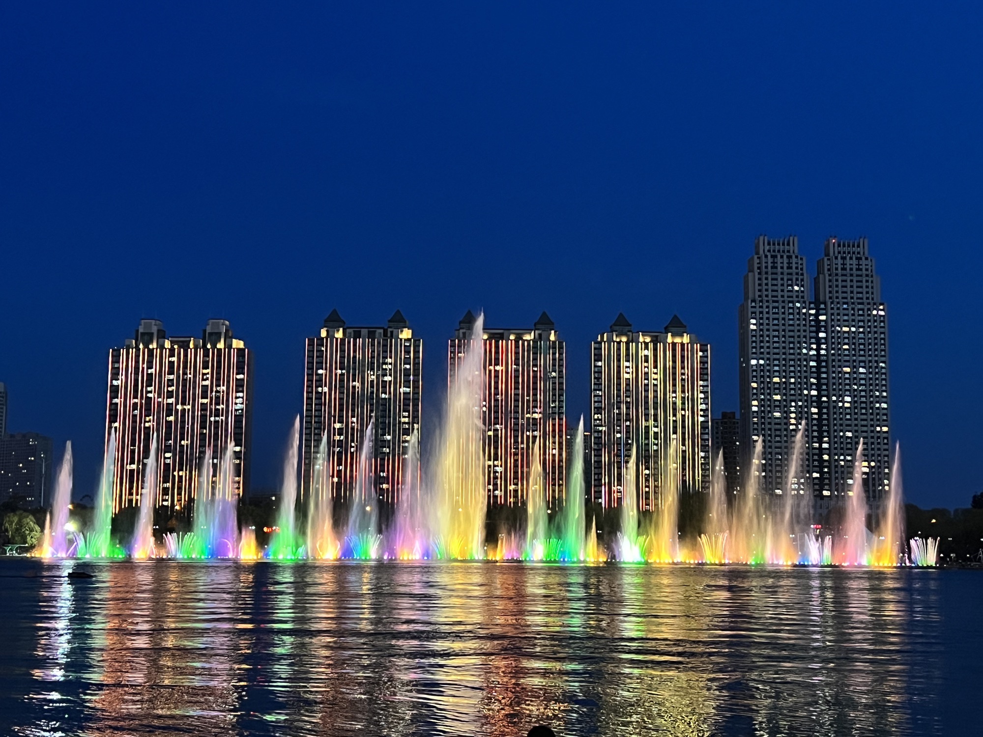 共和国广场旅行图片 1