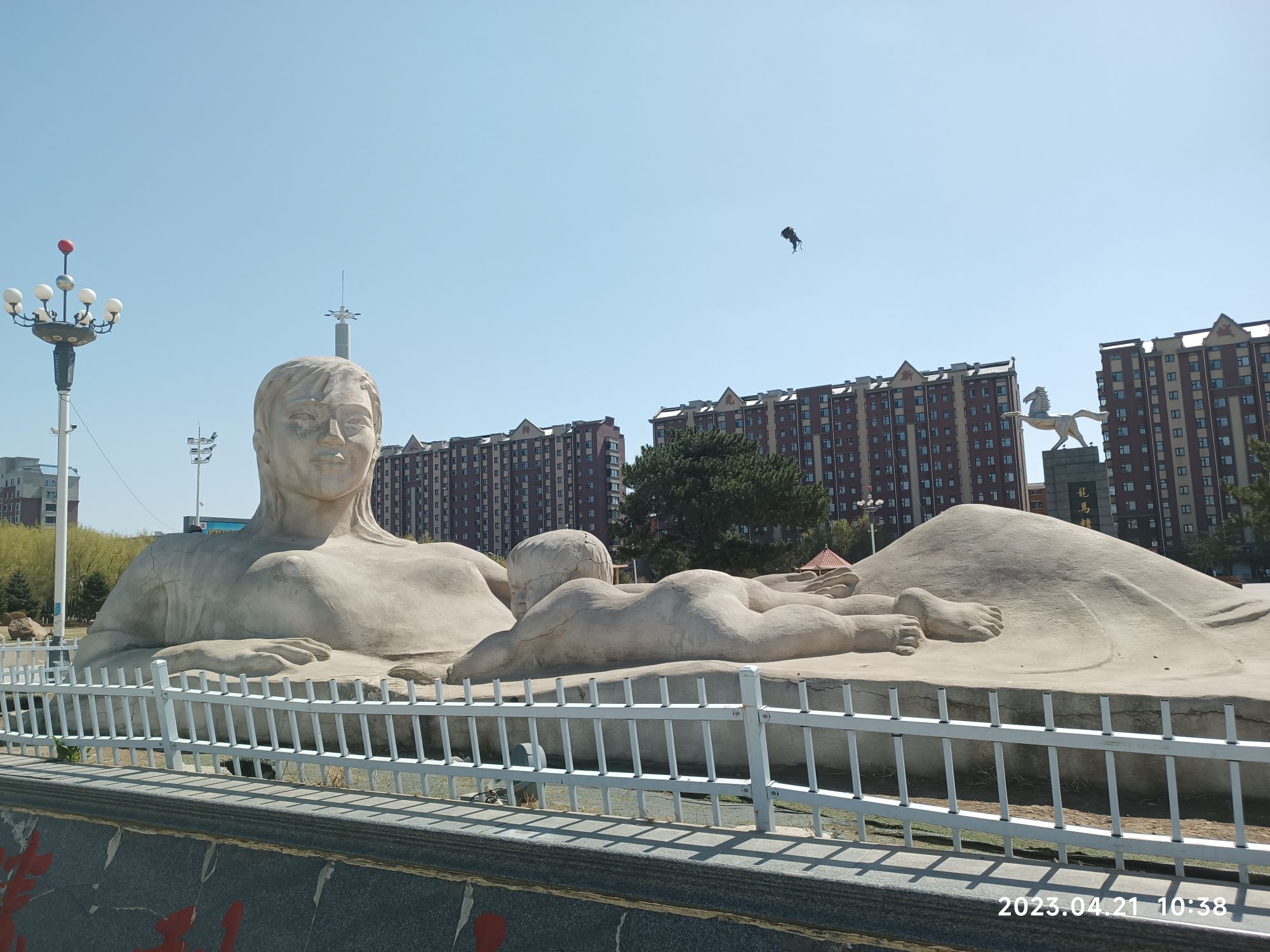 胜利广场旅行图片 1