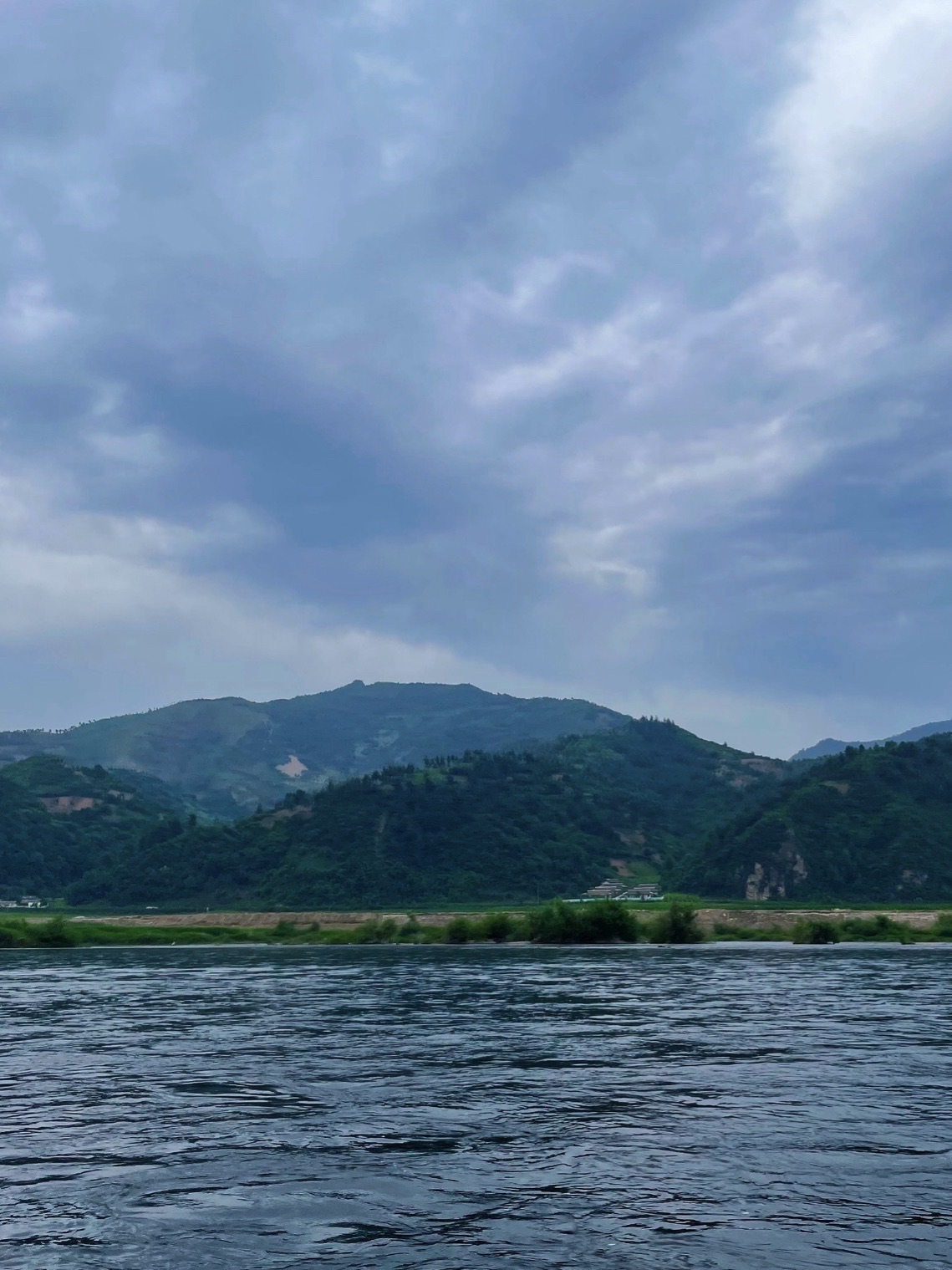 鸭绿江旅行图片 3