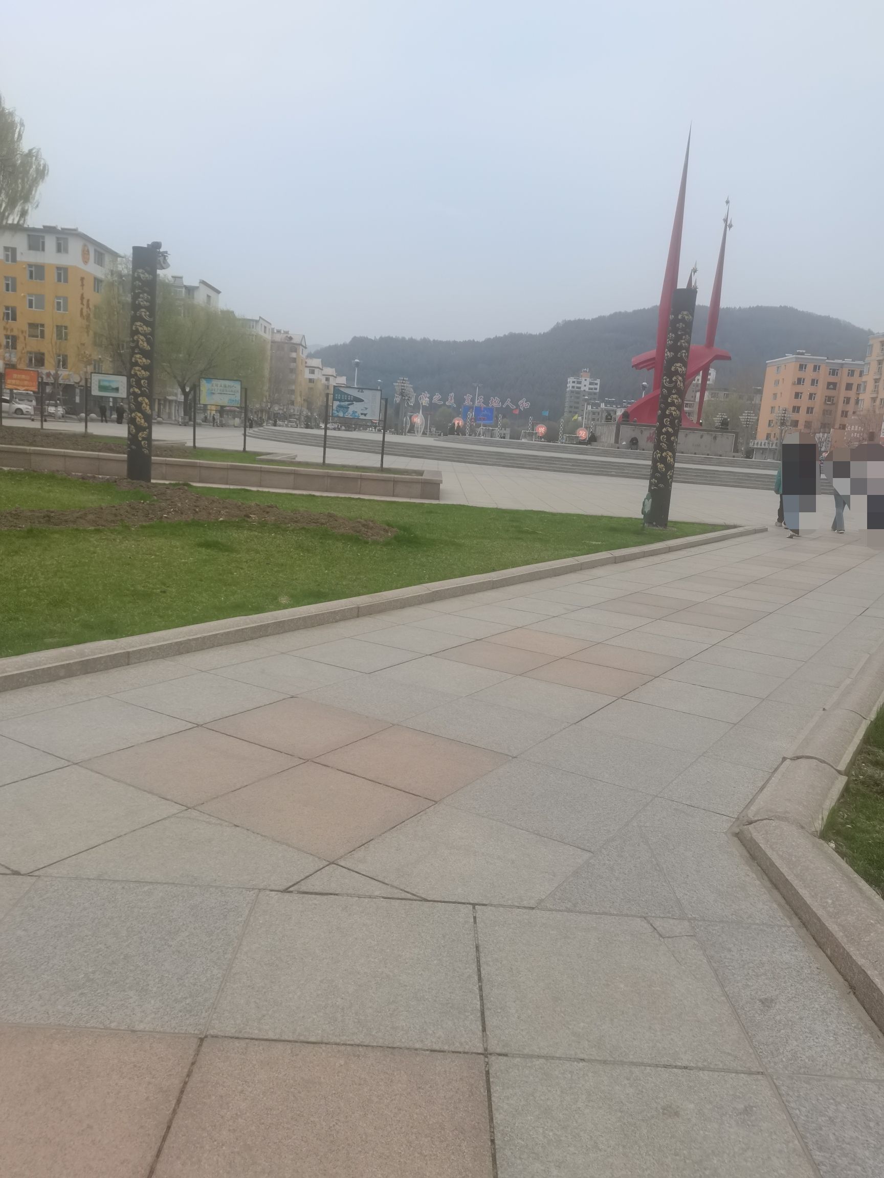 团结广场旅行图片 3
