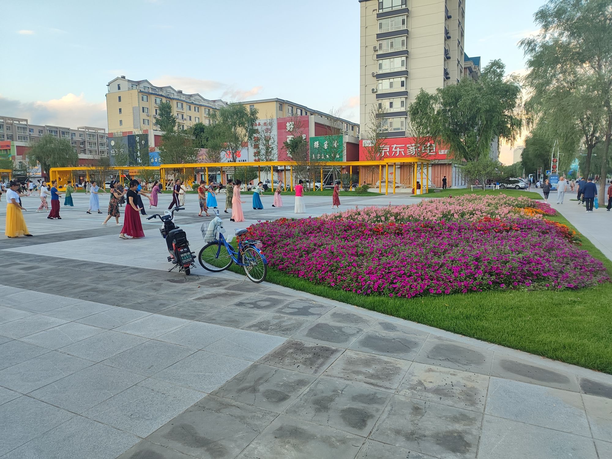 爱民广场旅行图片 2