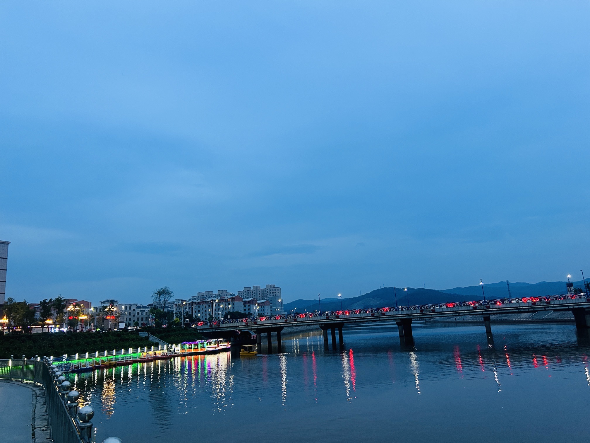 濛江河堤公园旅行图片 3