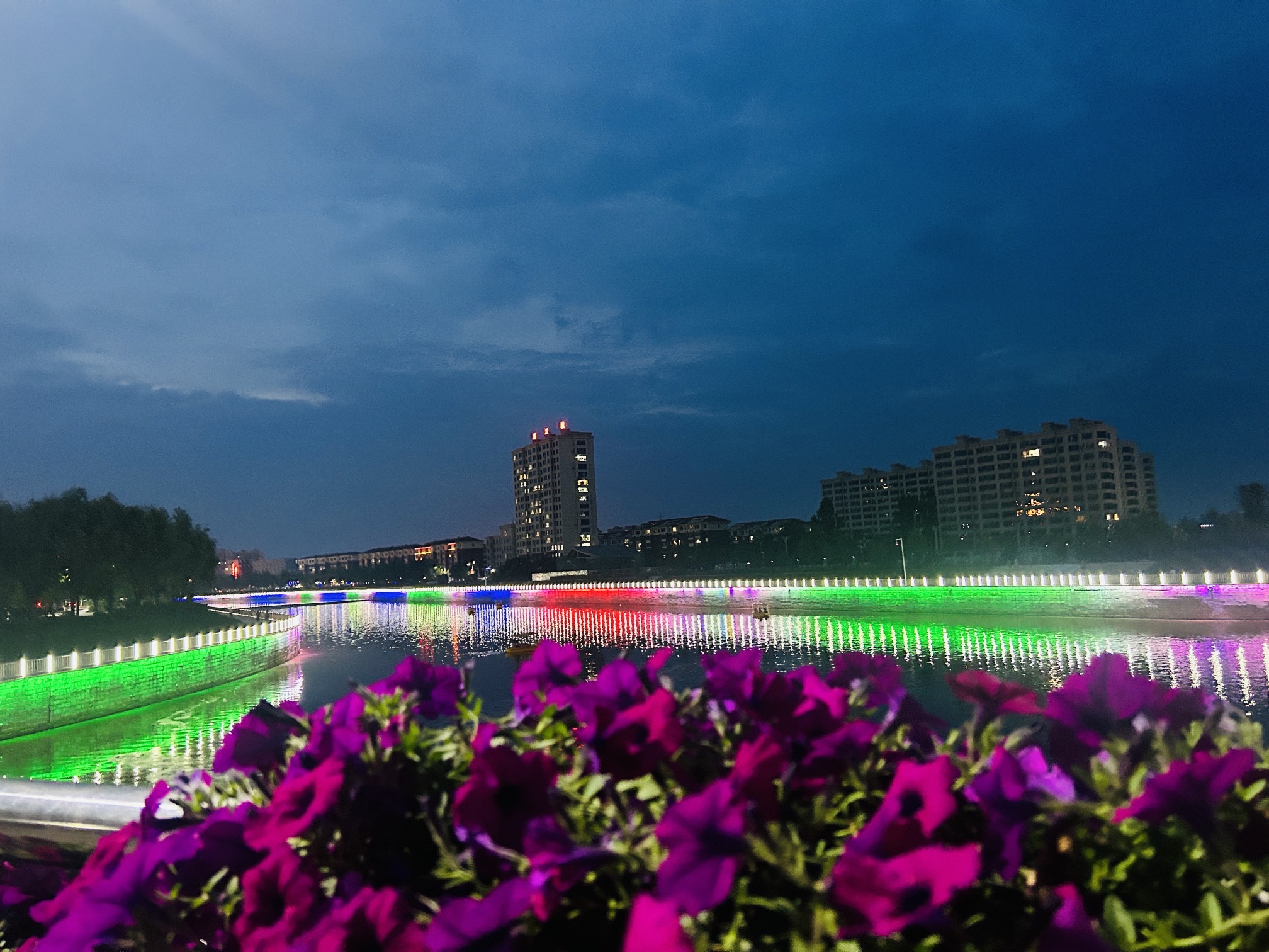 濛江河堤公园旅行图片 2