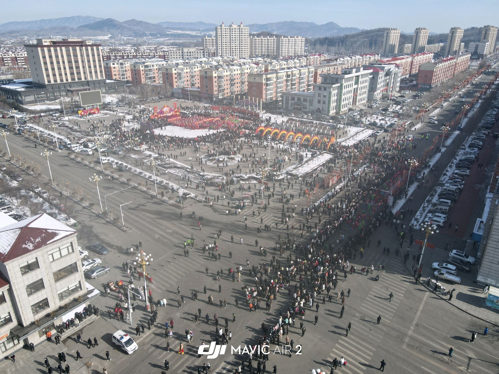 靖宇广场旅行图片 3