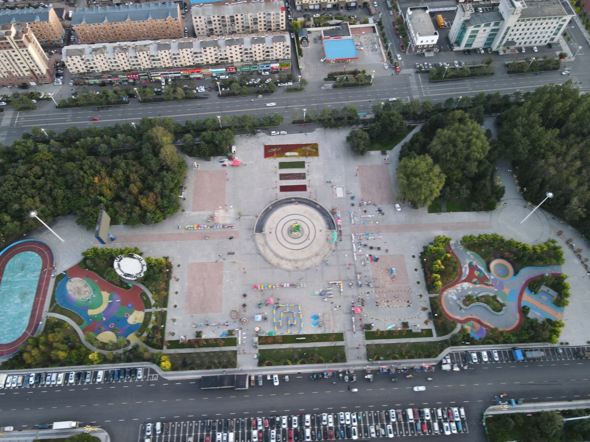 靖宇广场旅行图片 1