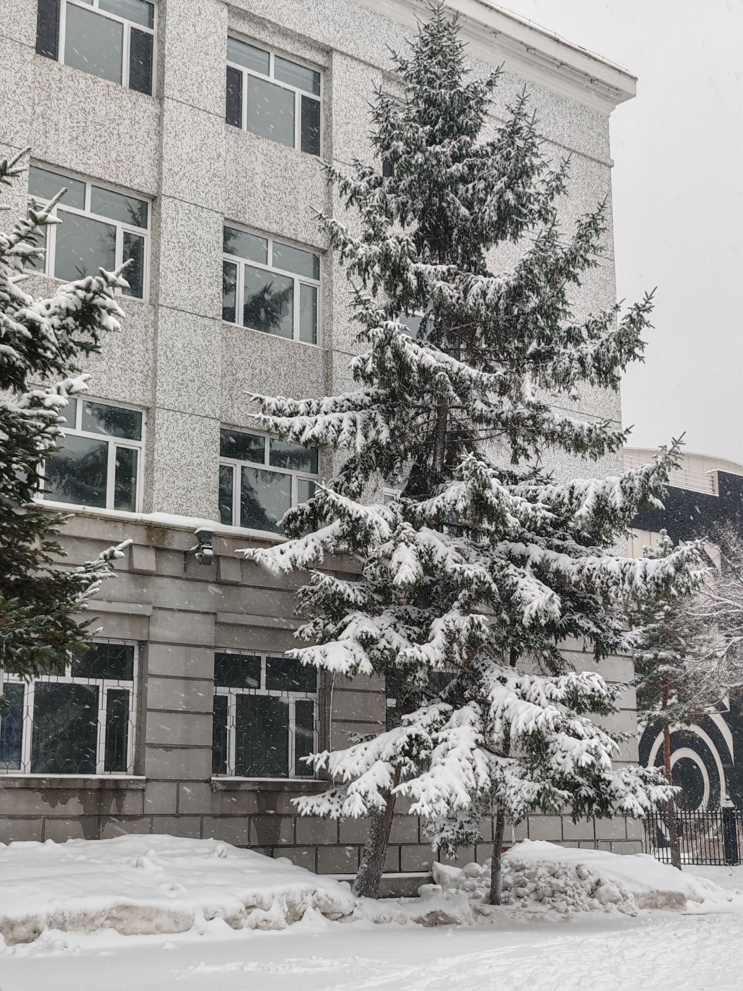 哈尔滨学院艺术与设计学院