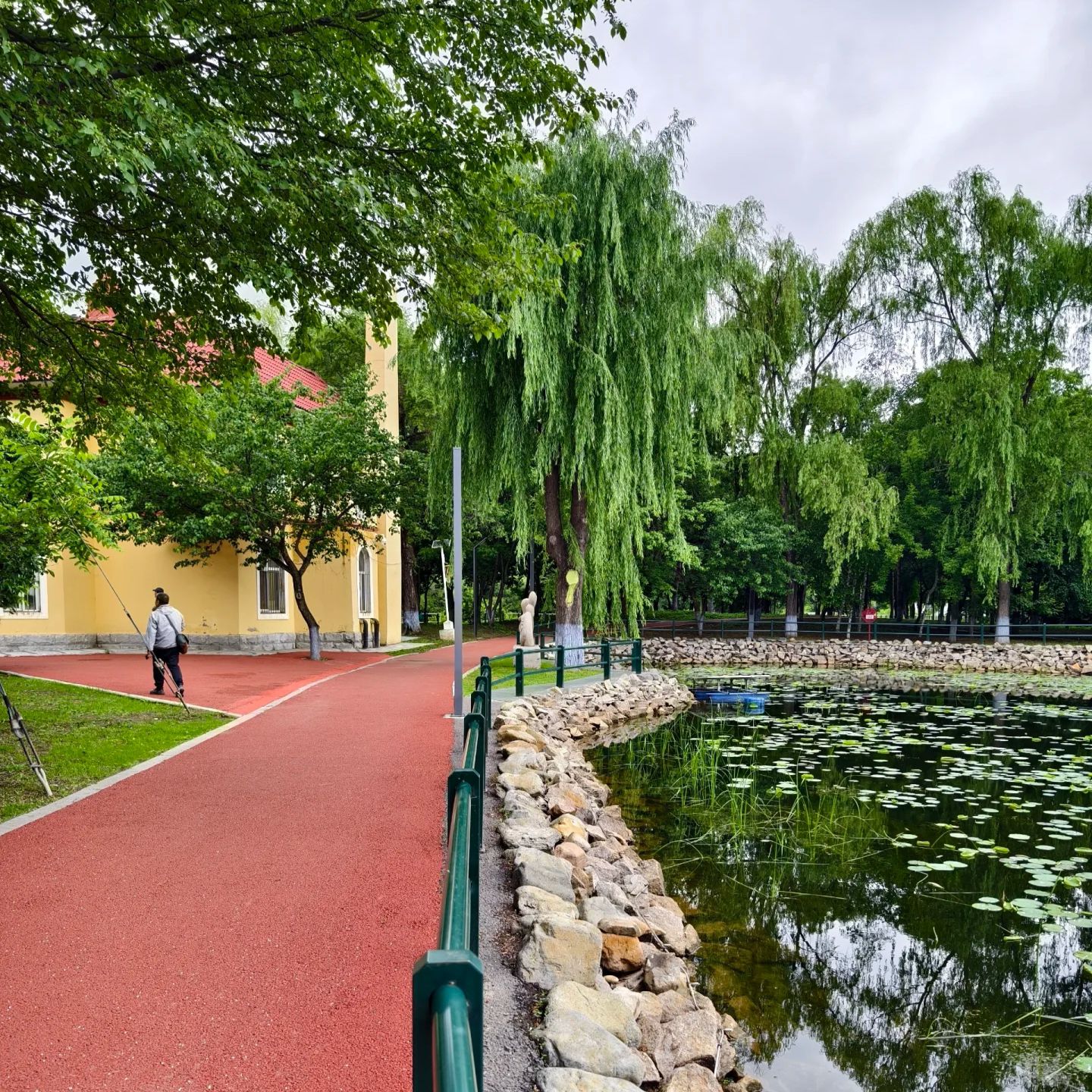 黛秀湖公园旅行图片 3