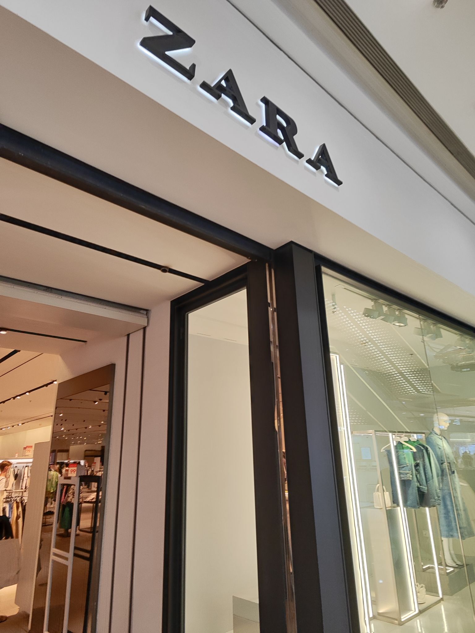 ZARA(哈尔滨哈西万达广场店)