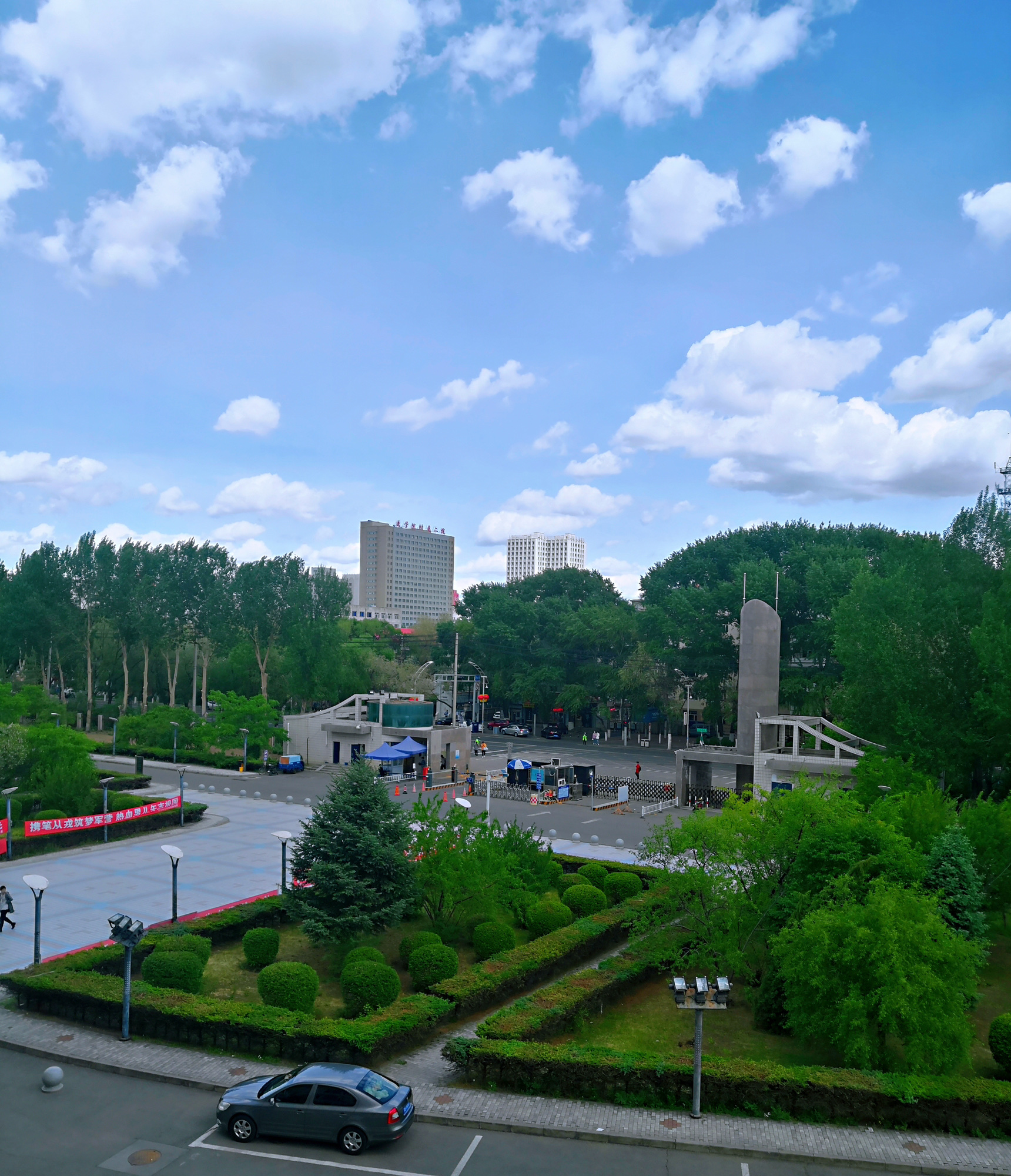 齐齐哈尔大学西校区